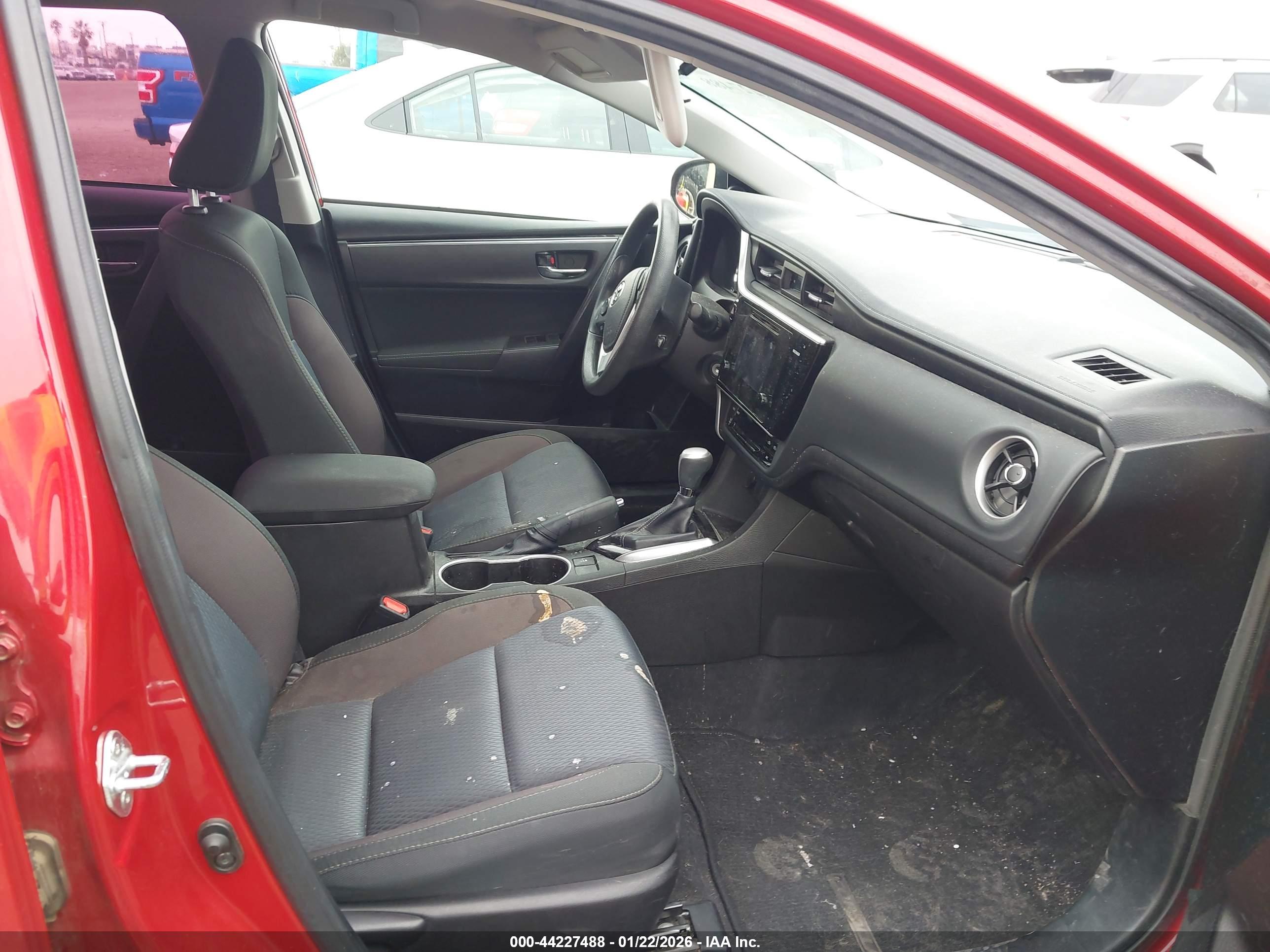 TOYOTA COROLLA image 5