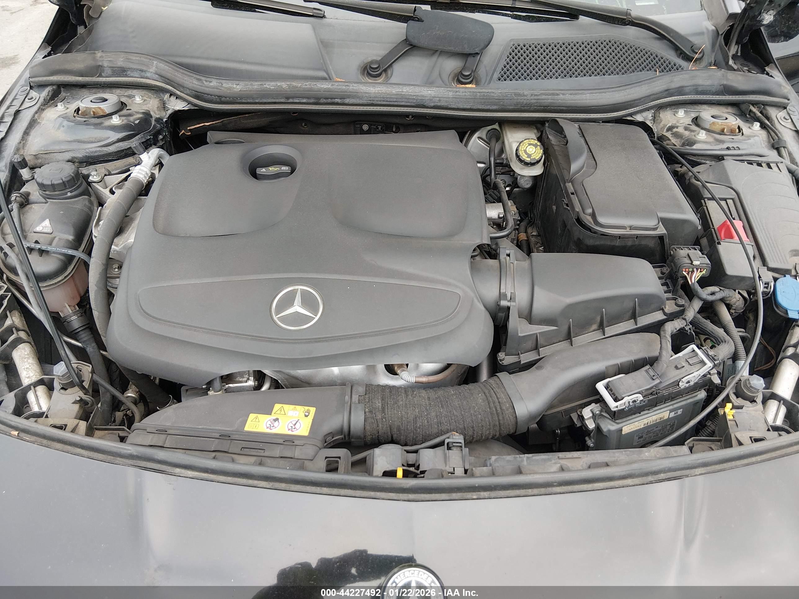 MERCEDES-BENZ CLA image 10
