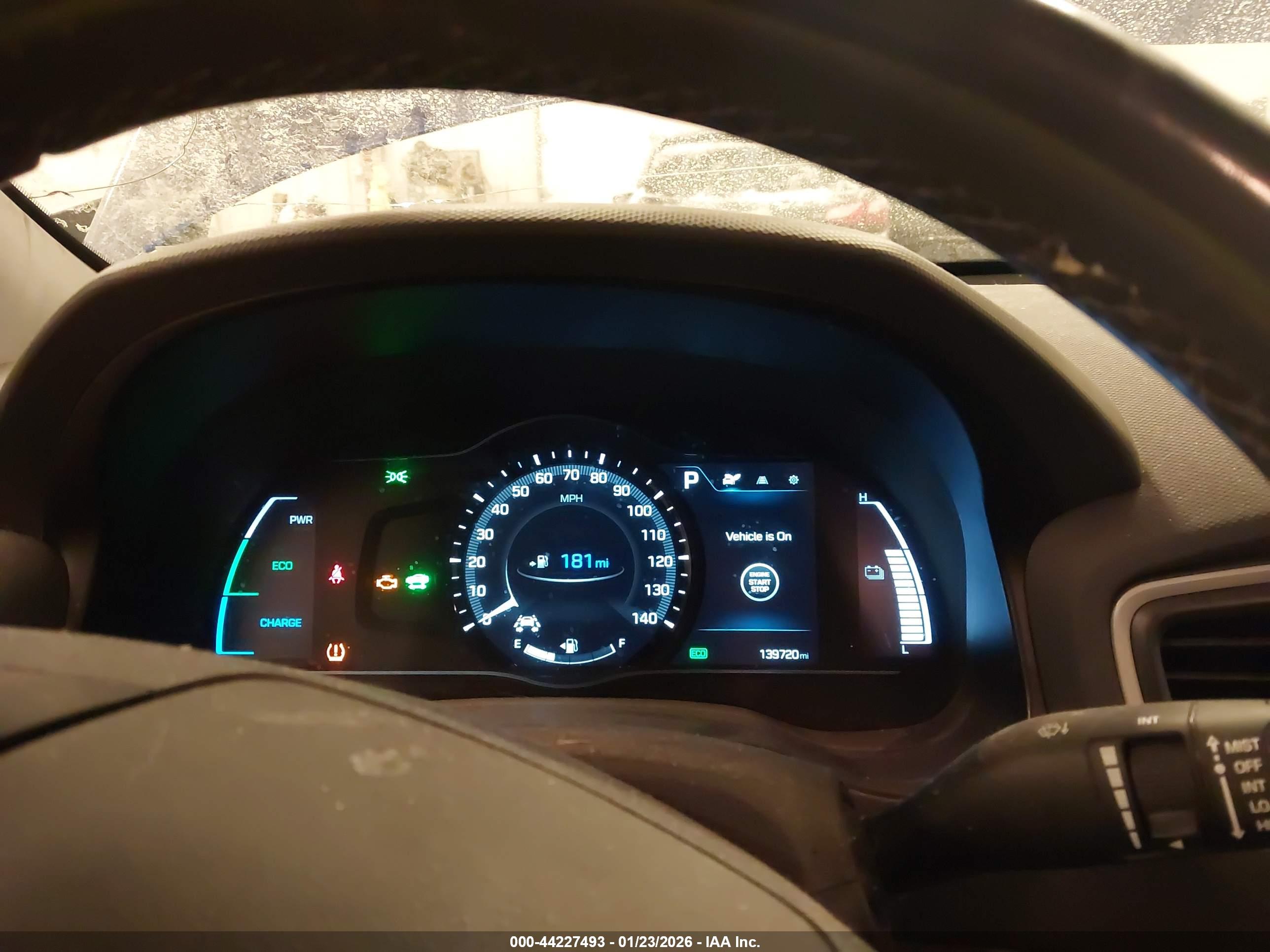HYUNDAI IONIQ image 7