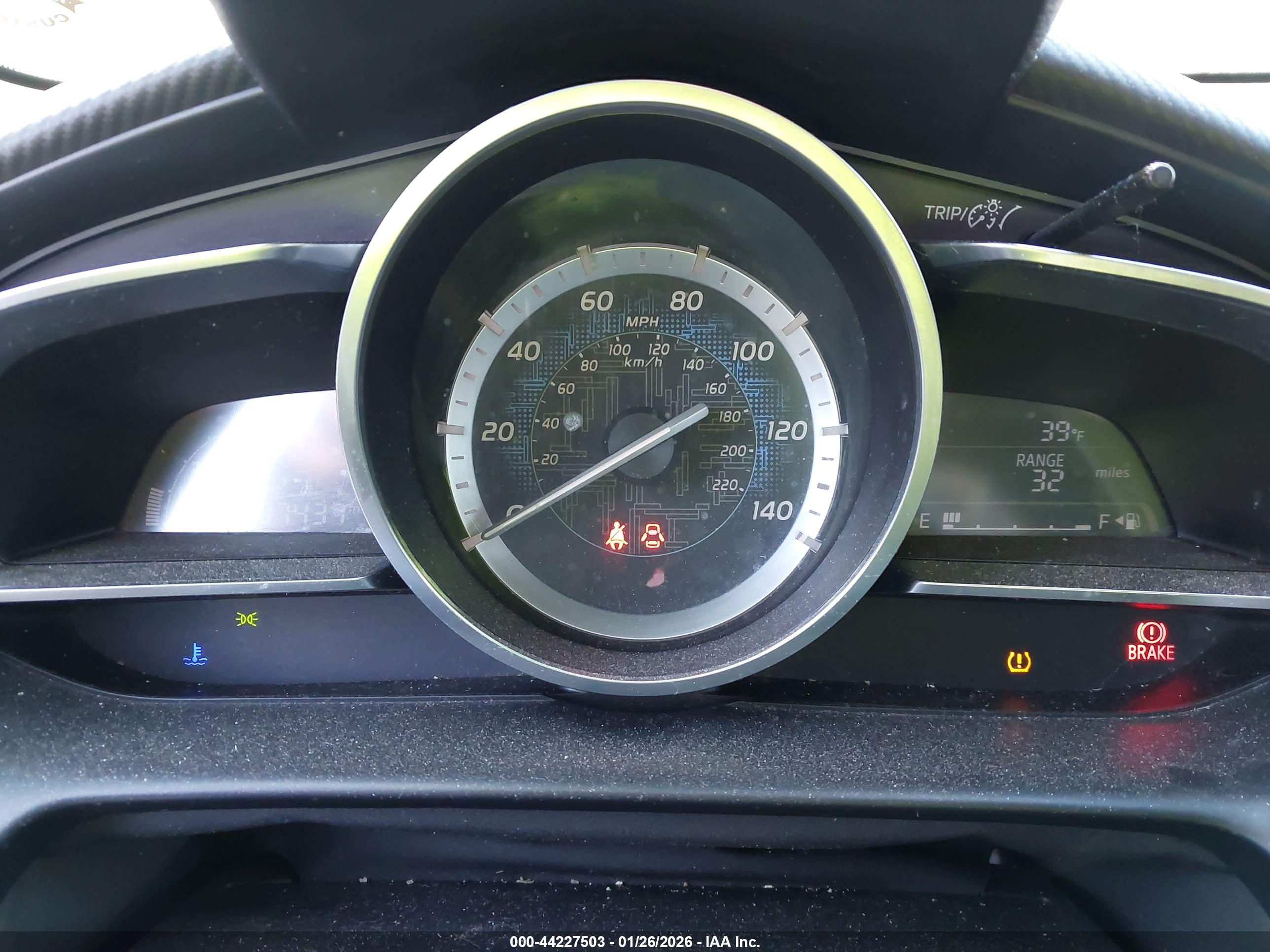 TOYOTA YARIS image 7