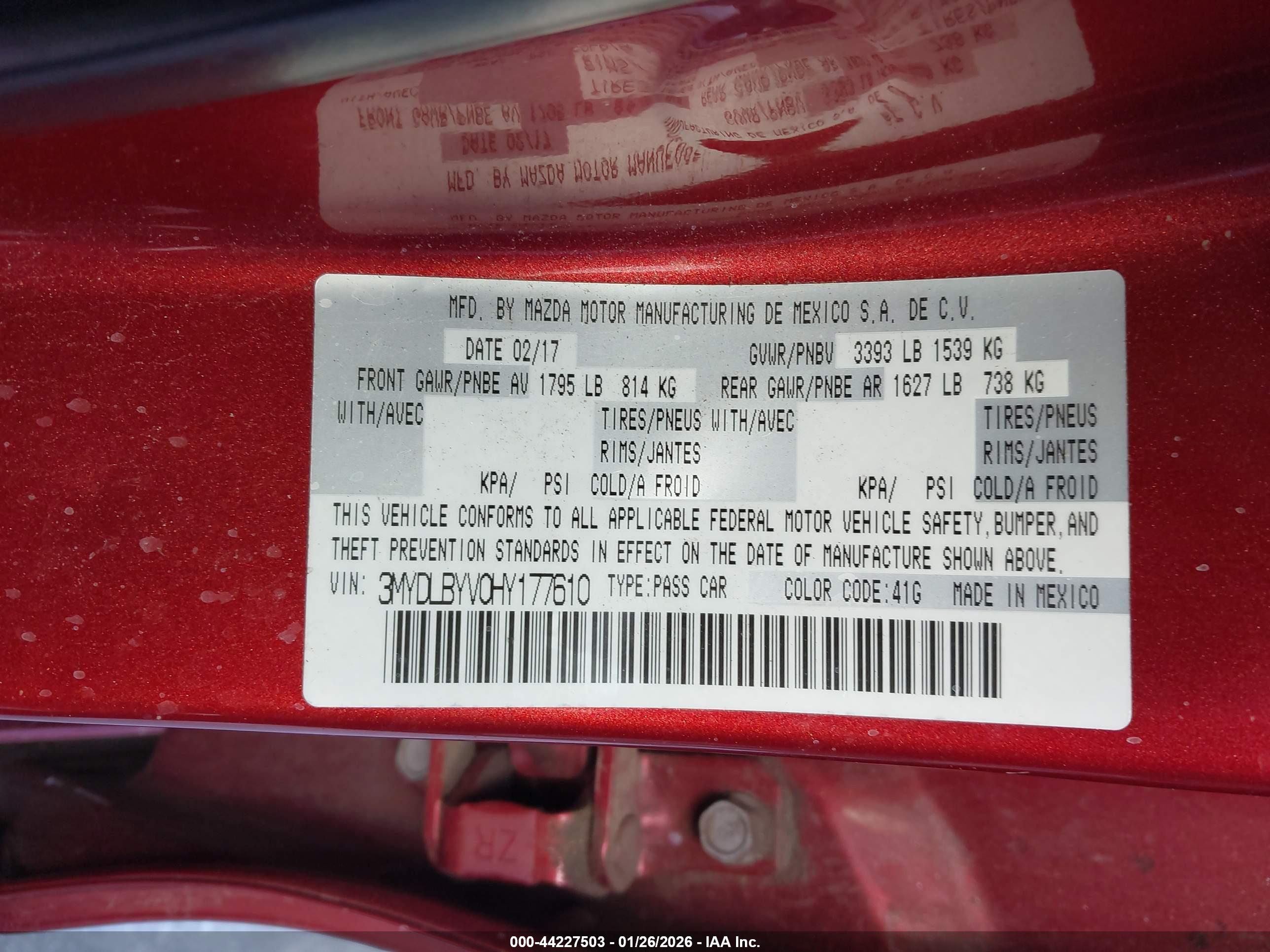 TOYOTA YARIS image 9