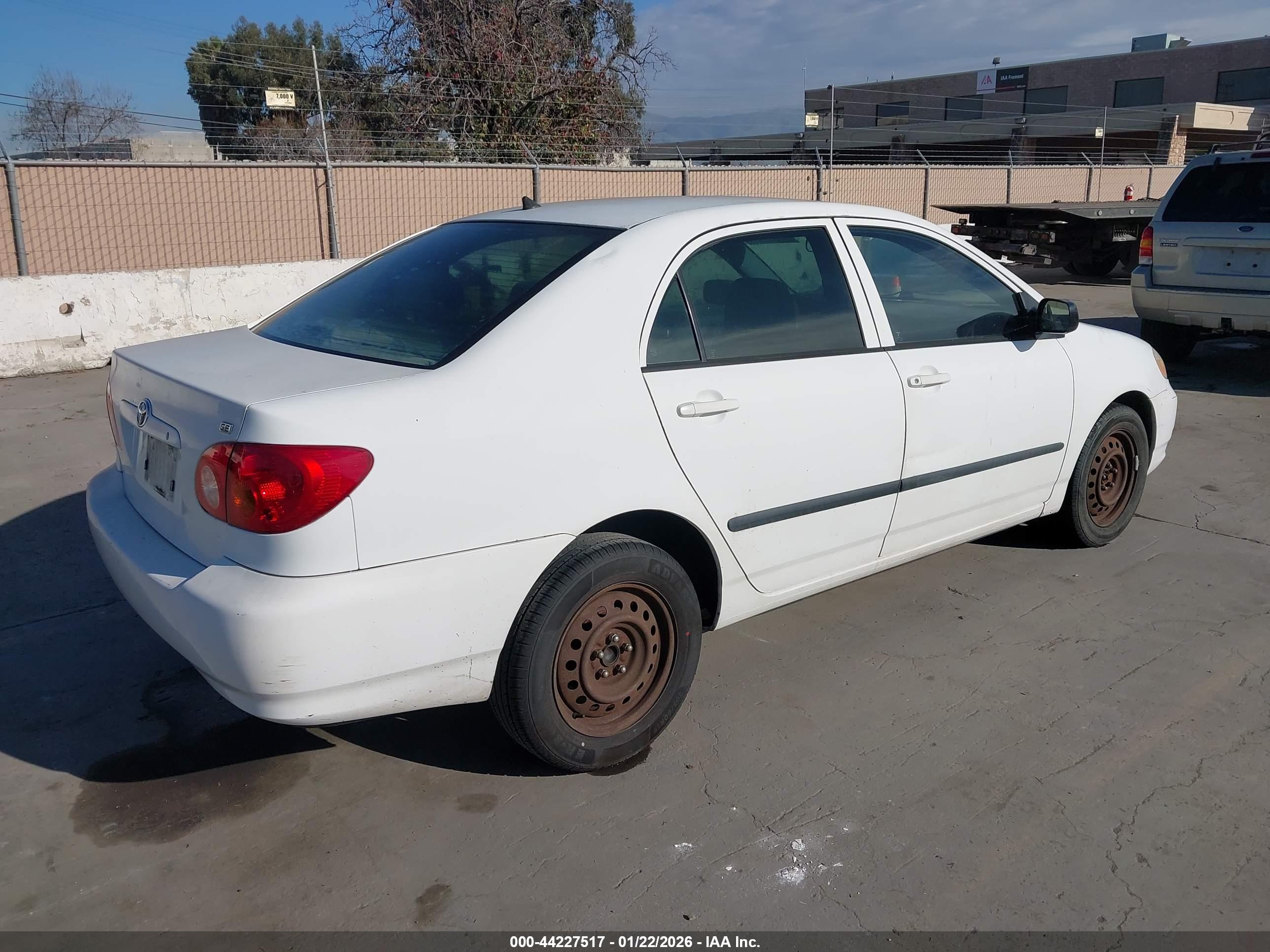 TOYOTA COROLLA image 4