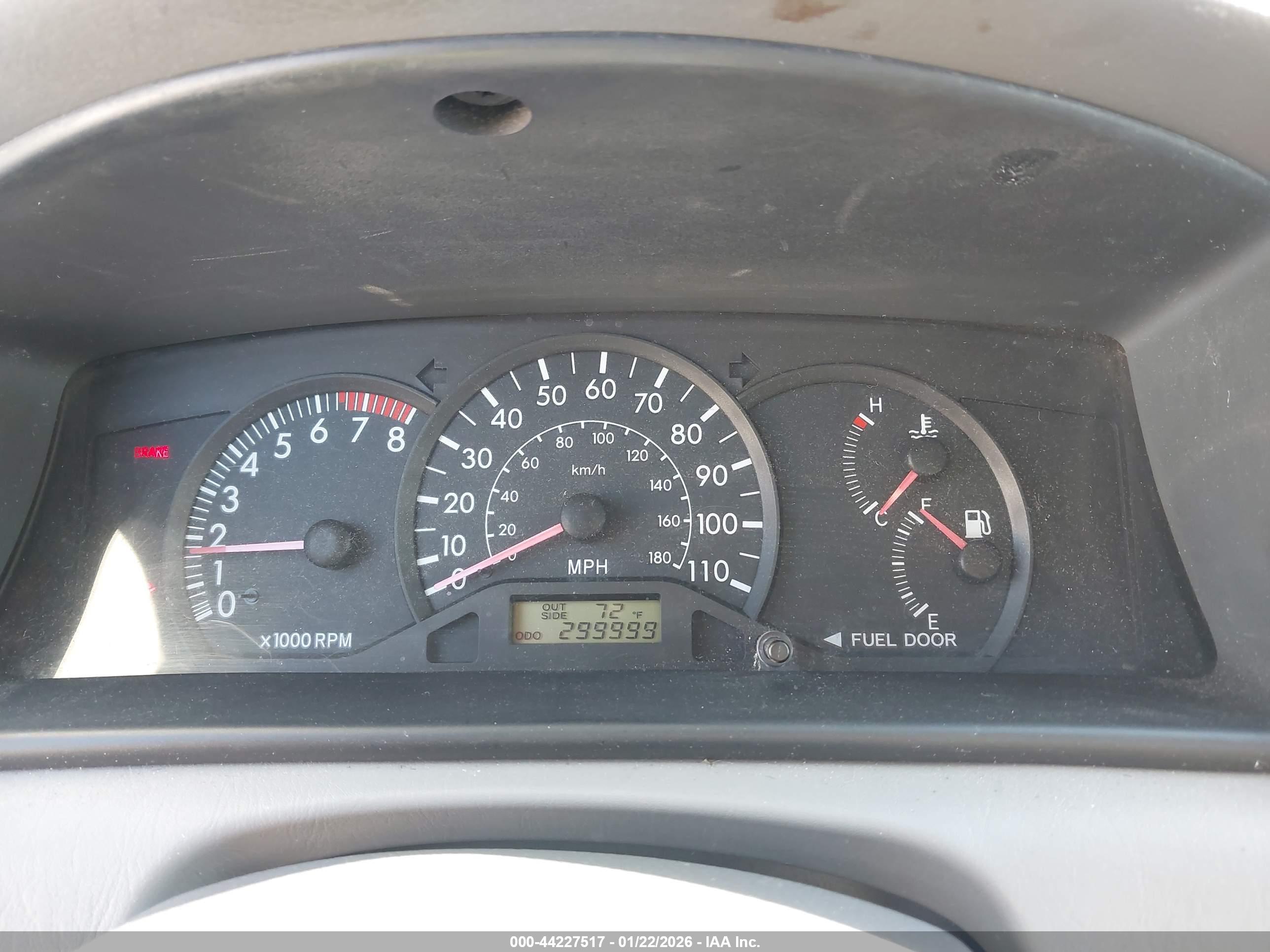 TOYOTA COROLLA image 7