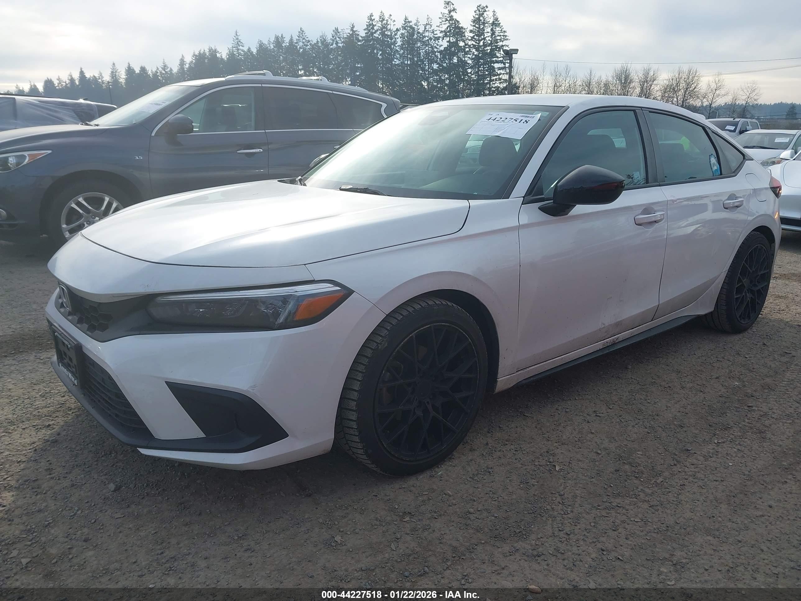 HONDA CIVIC image 2