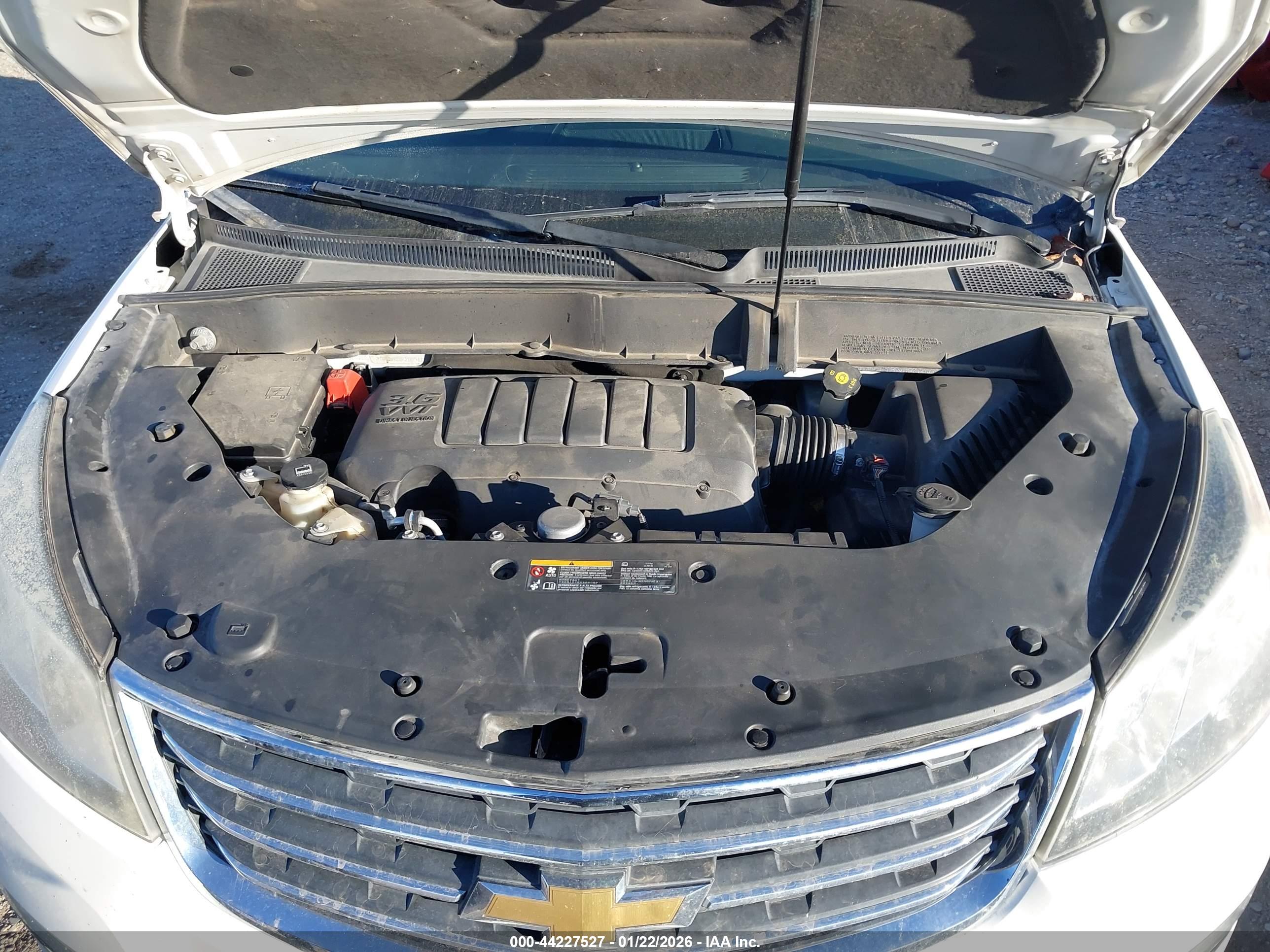 CHEVROLET TRAVERSE image 10