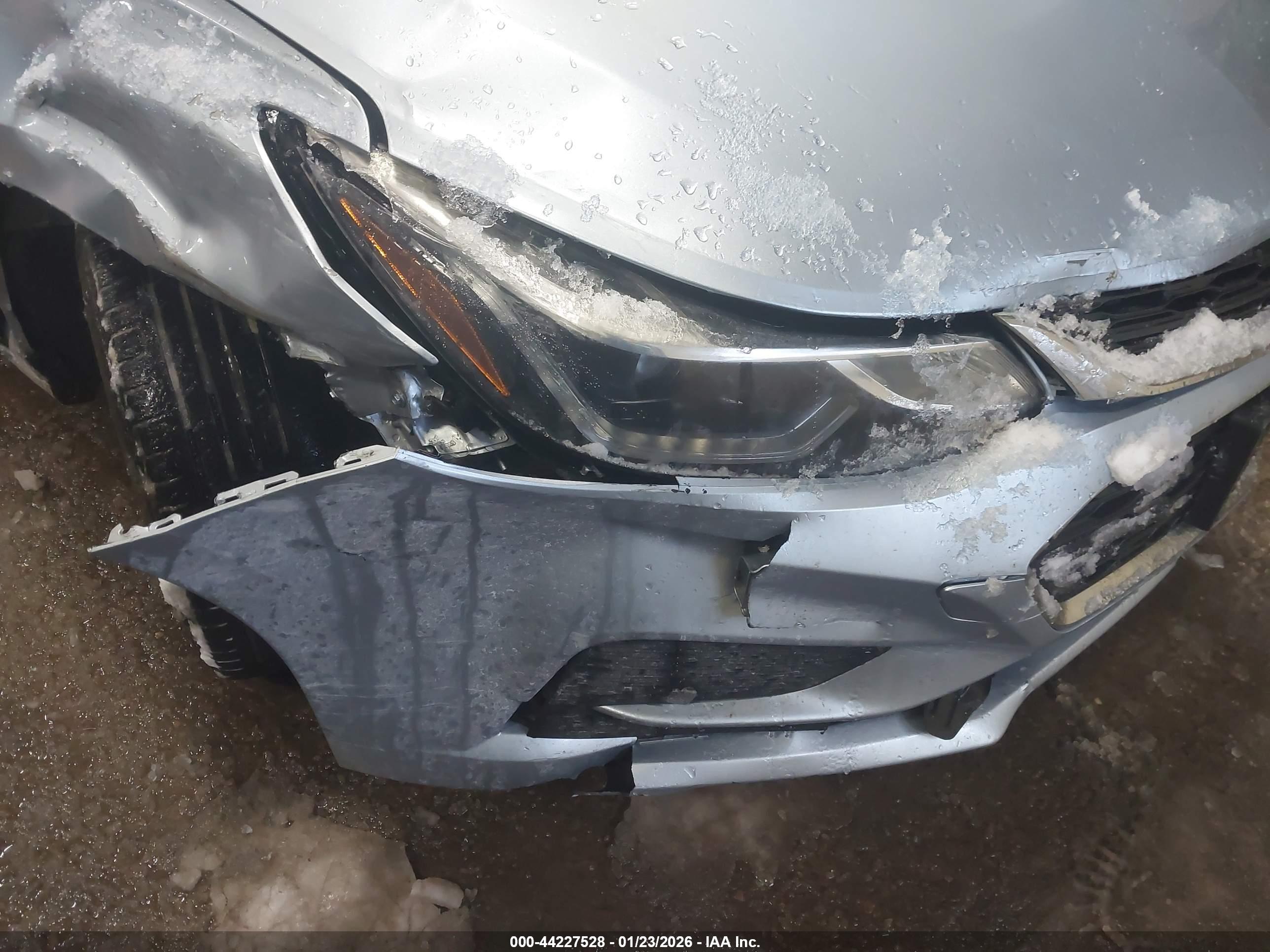 CHEVROLET CRUZE image 6