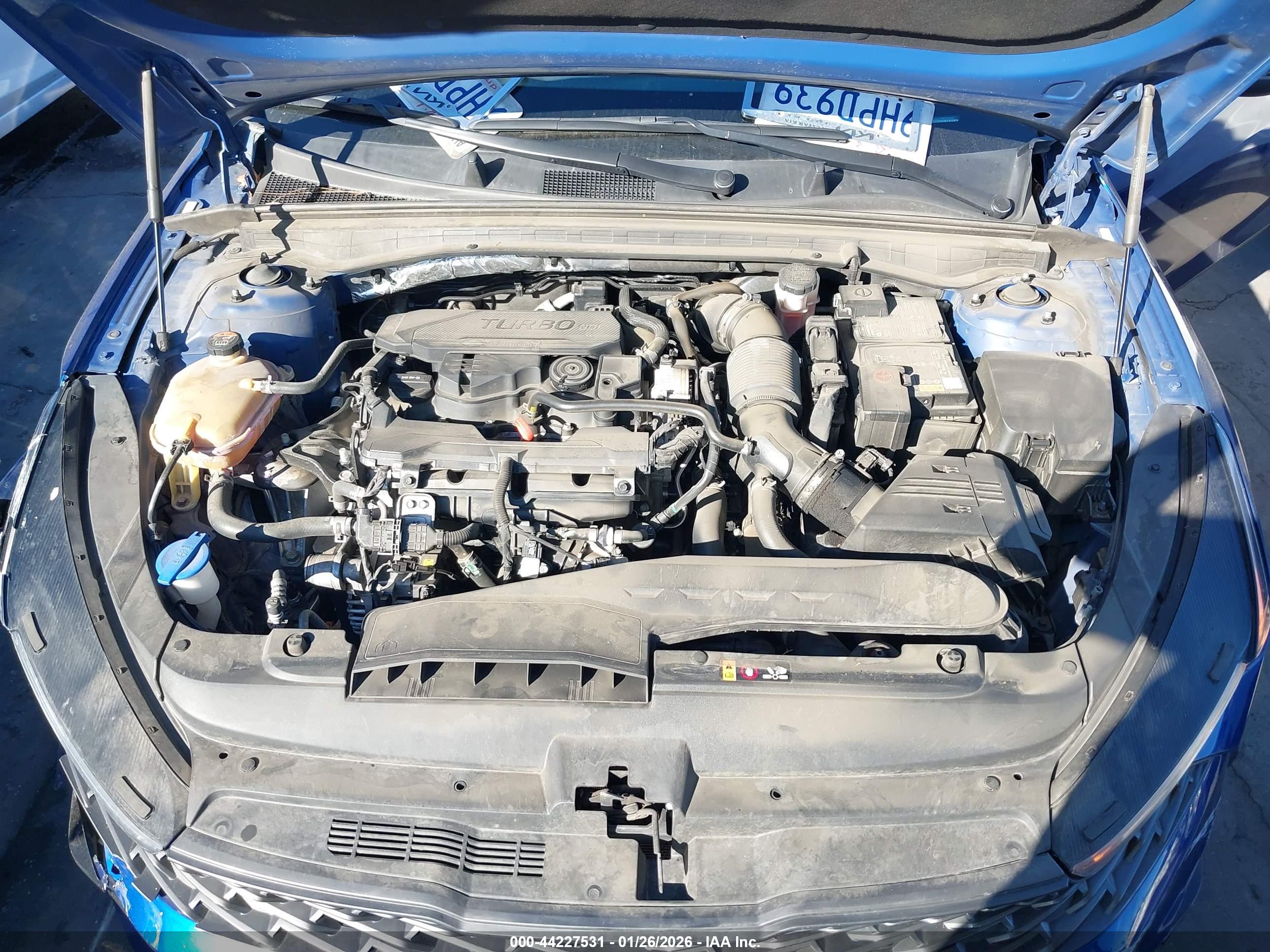 KIA K5 image 10