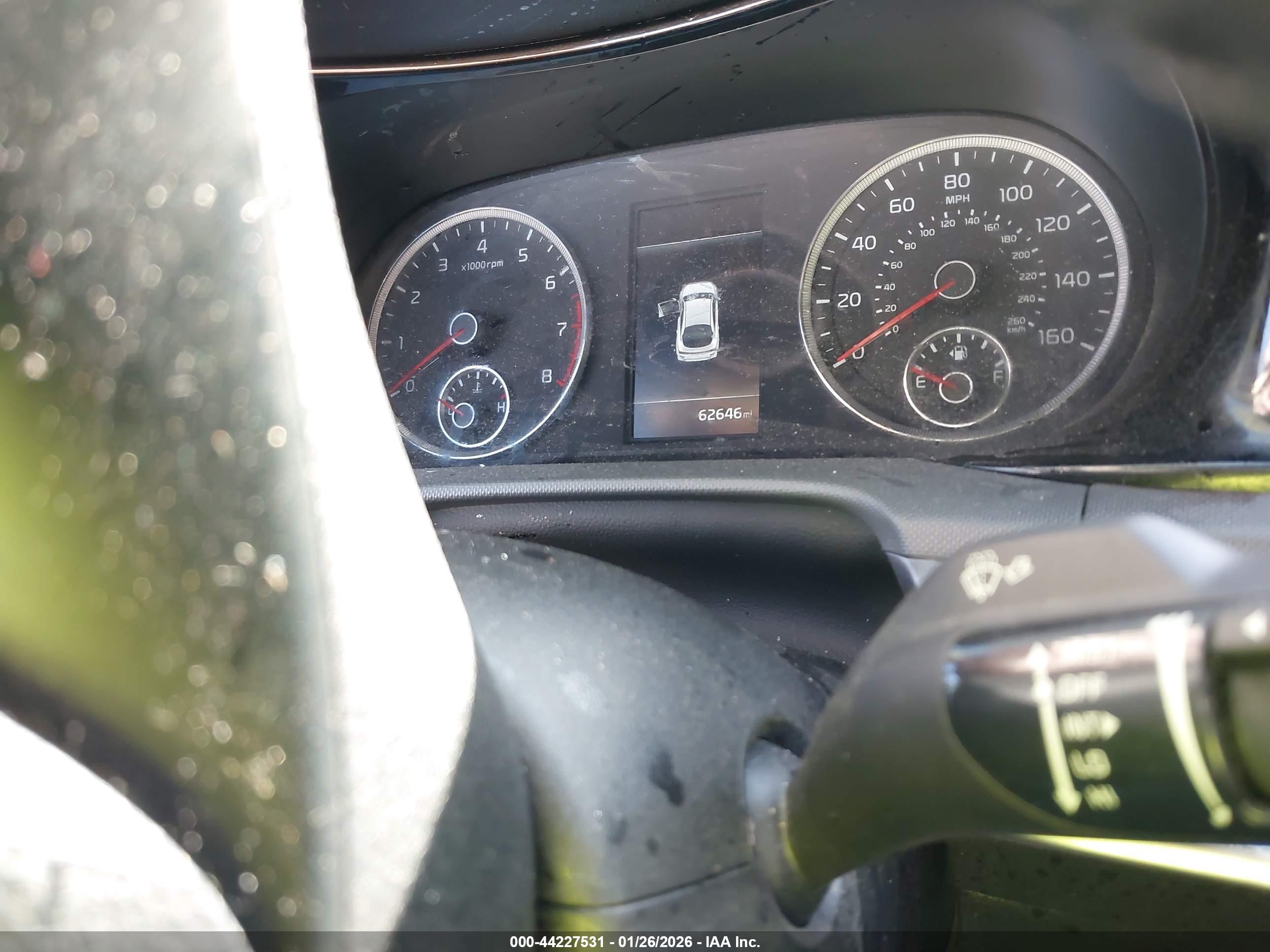 KIA K5 image 7