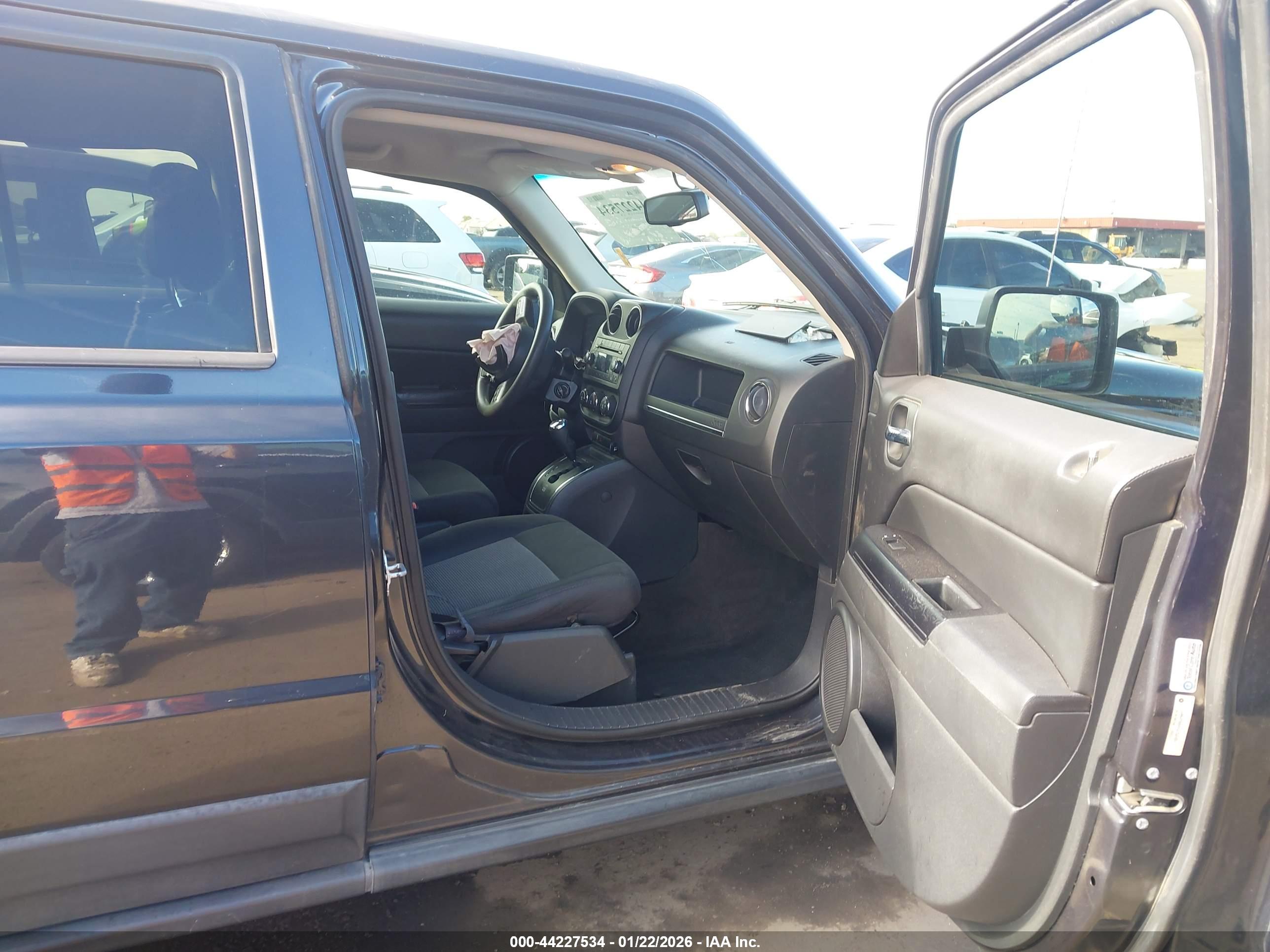 JEEP PATRIOT image 5
