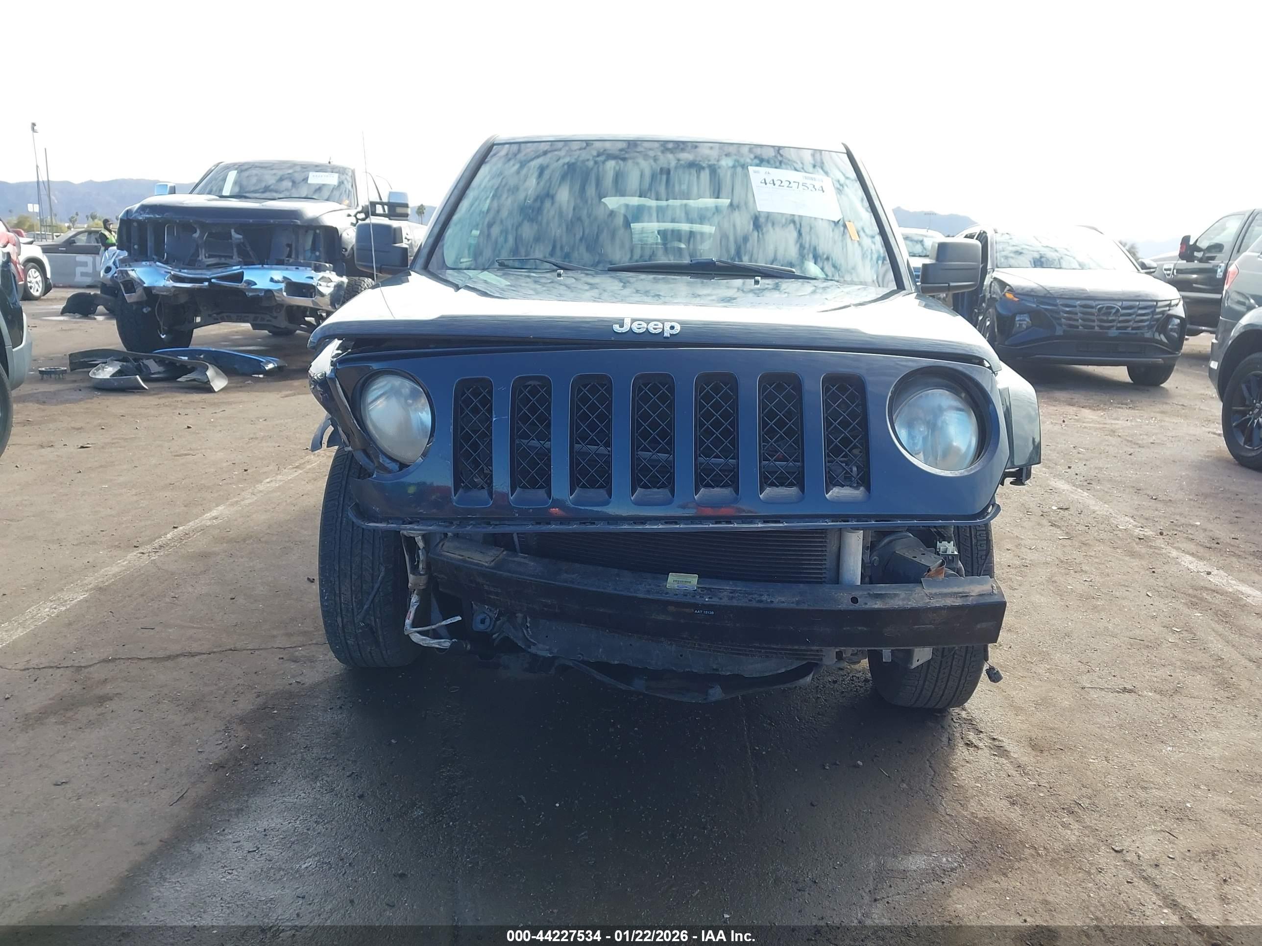 JEEP PATRIOT image 6