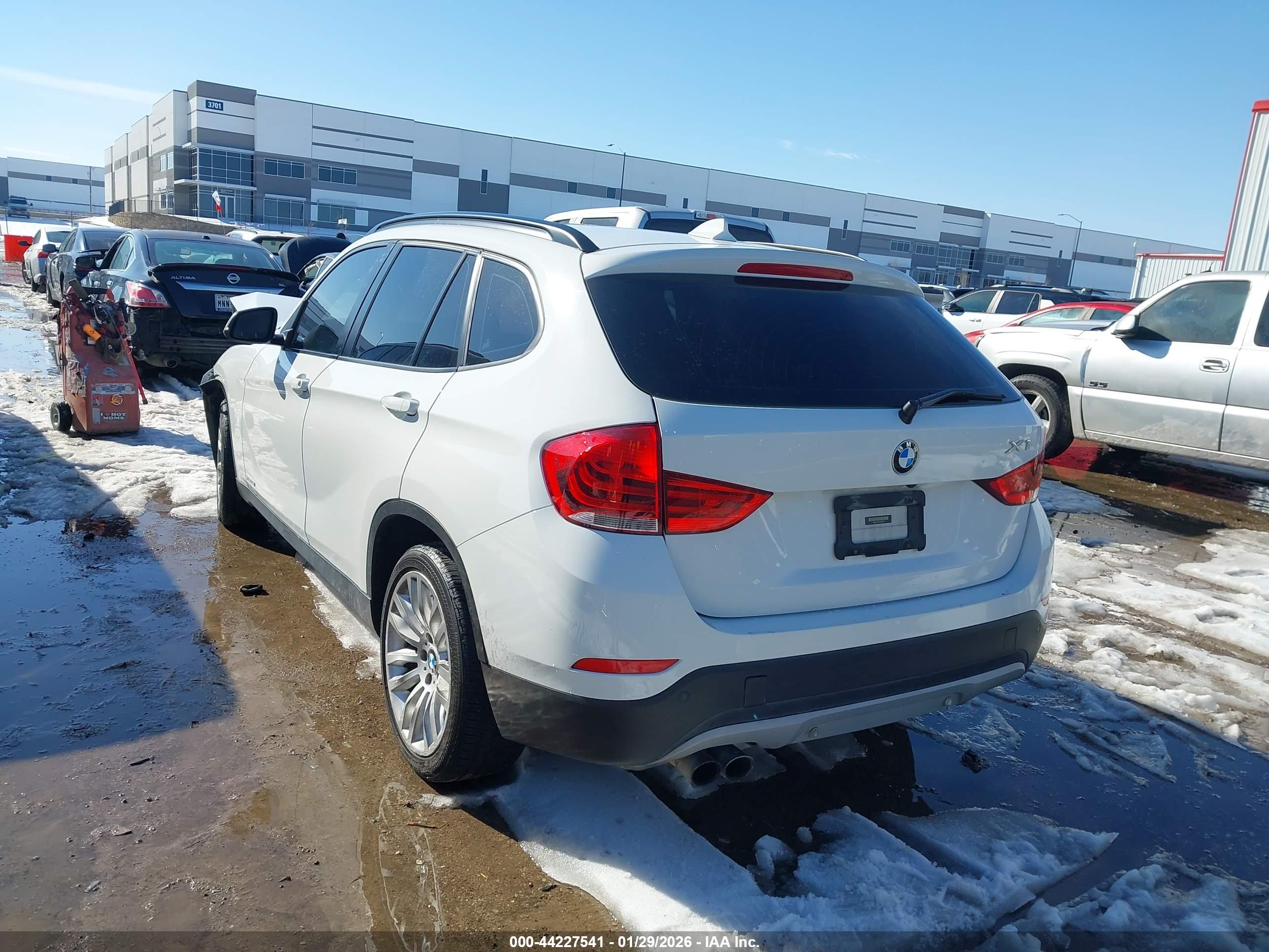 BMW X1 image 3