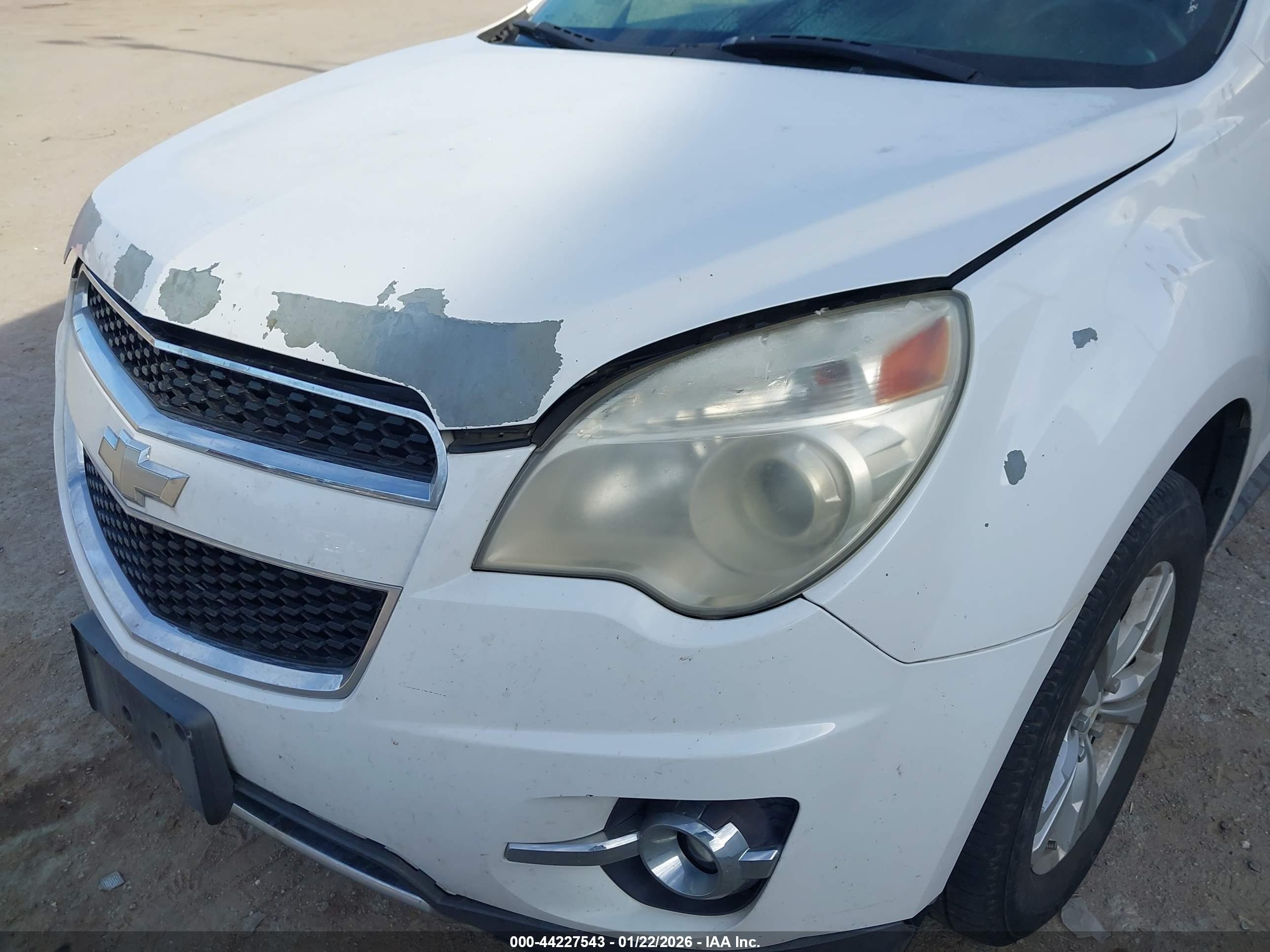 CHEVROLET EQUINOX image 6