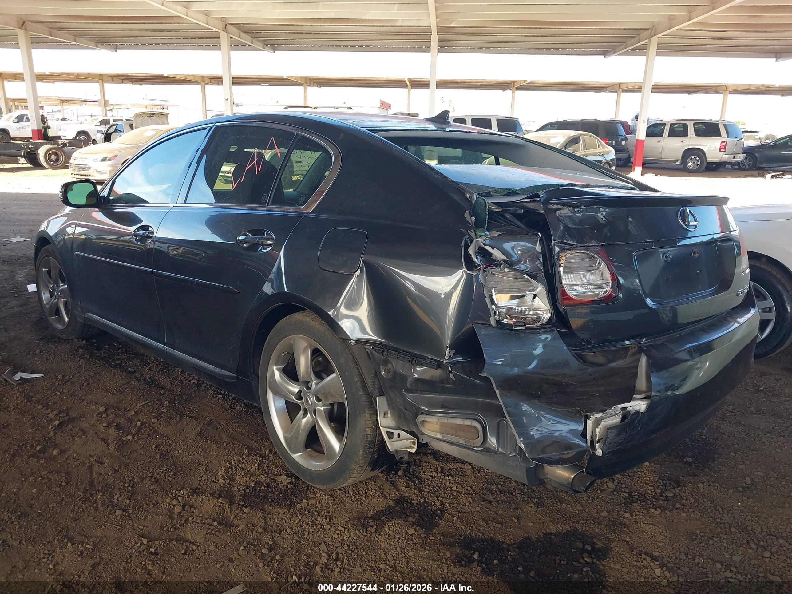 LEXUS GS image 3