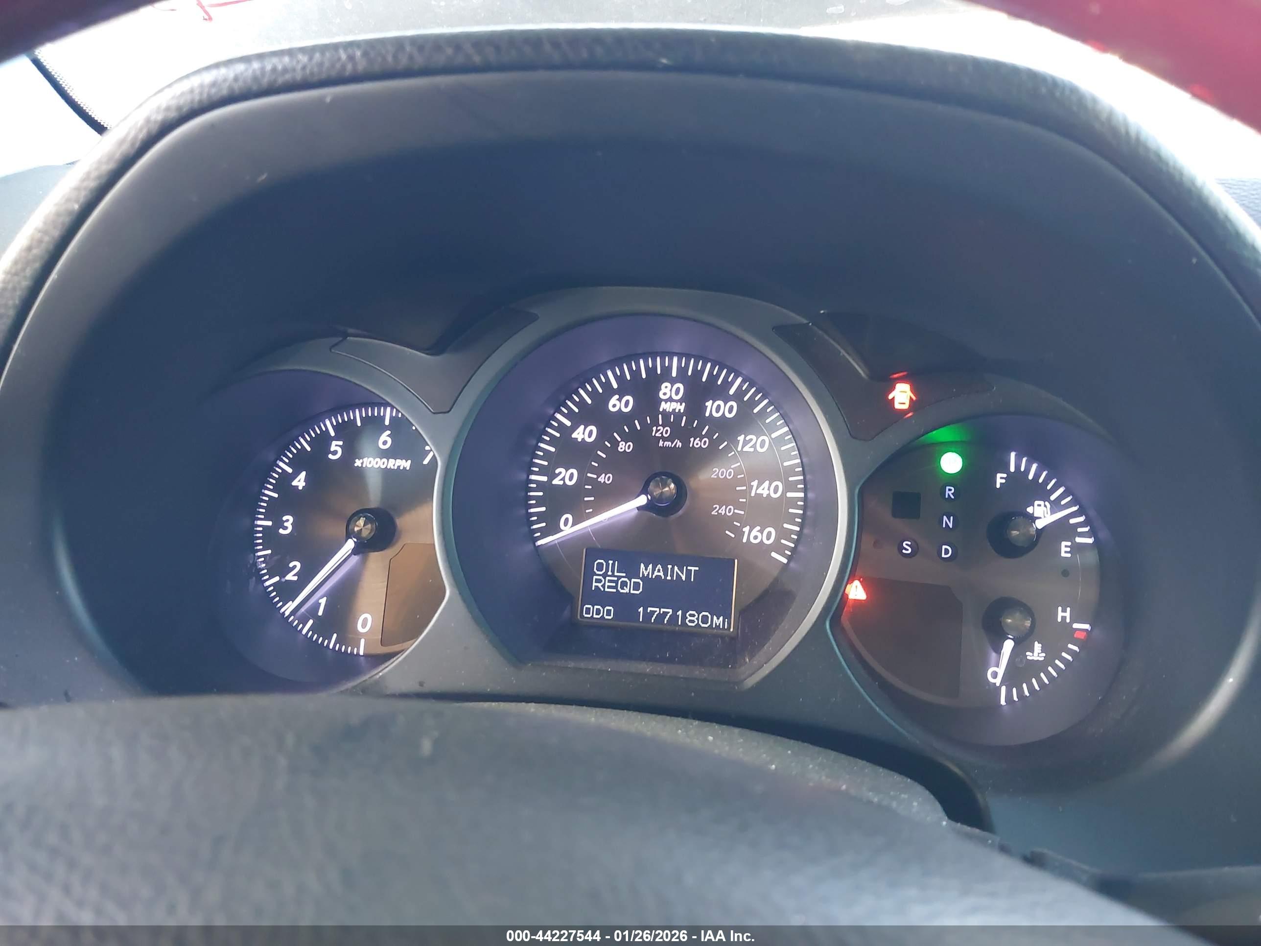LEXUS GS image 7