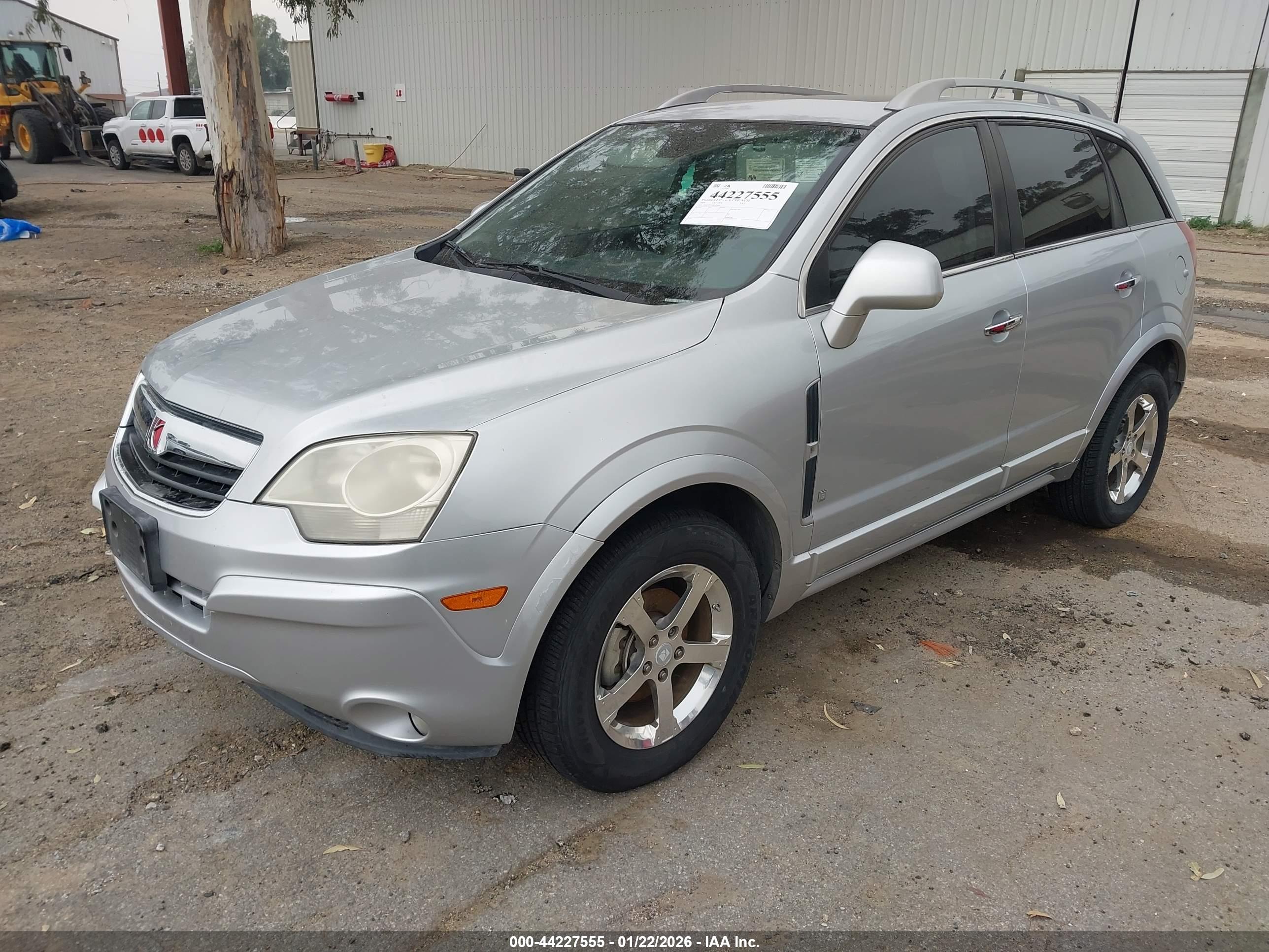 SATURN VUE image 2