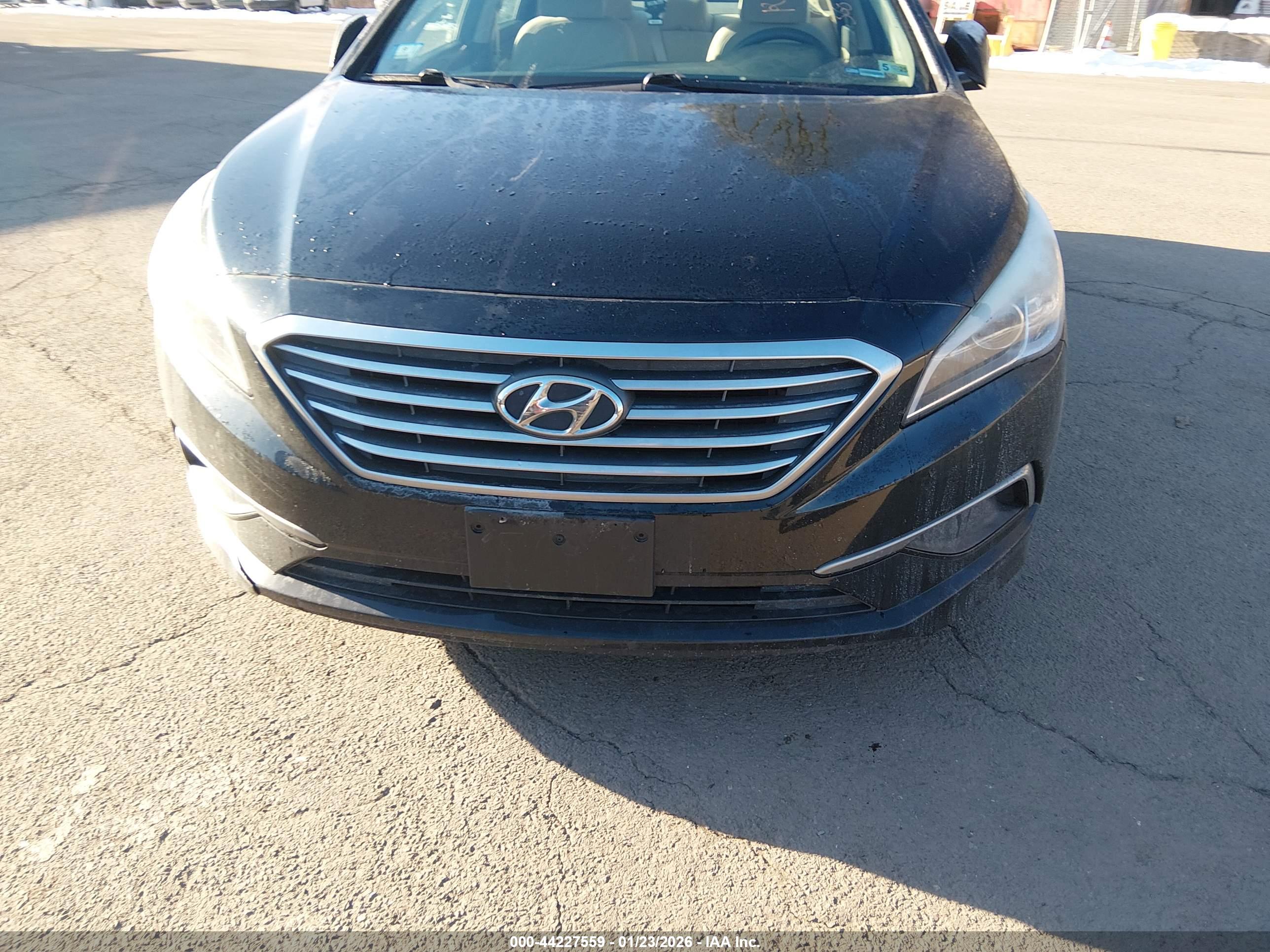 HYUNDAI SONATA image 6