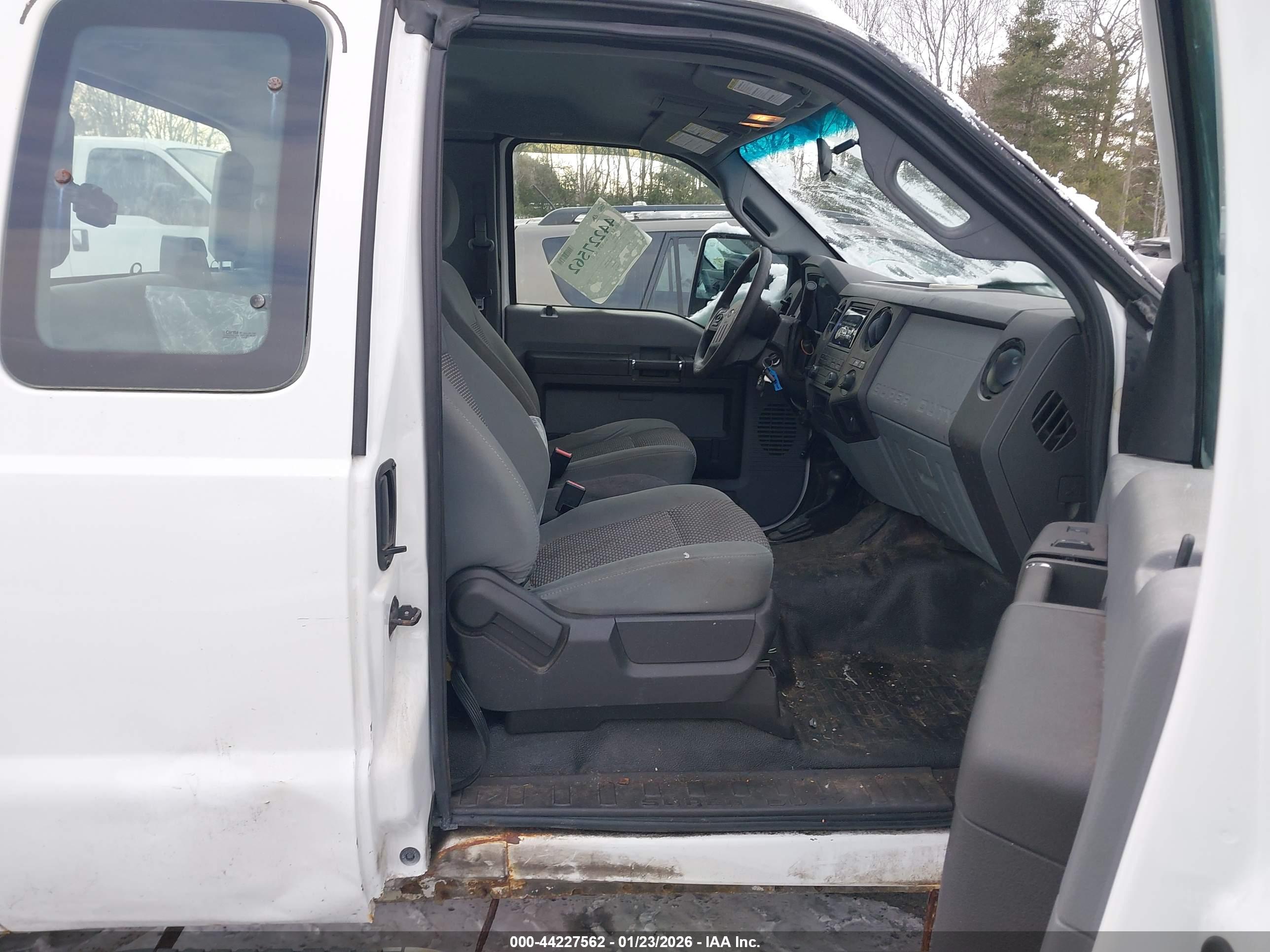 FORD F-250 image 5