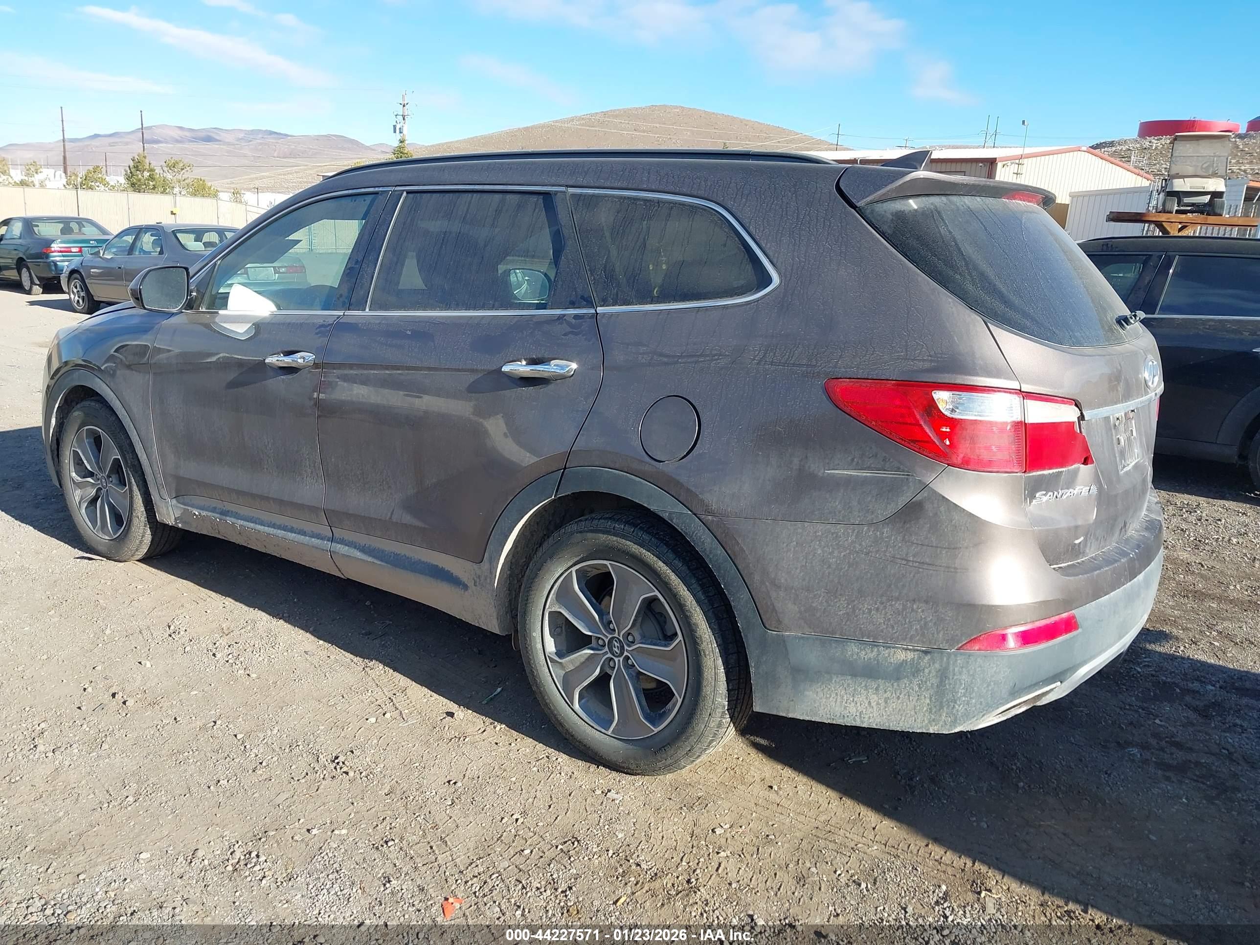 HYUNDAI SANTA image 3