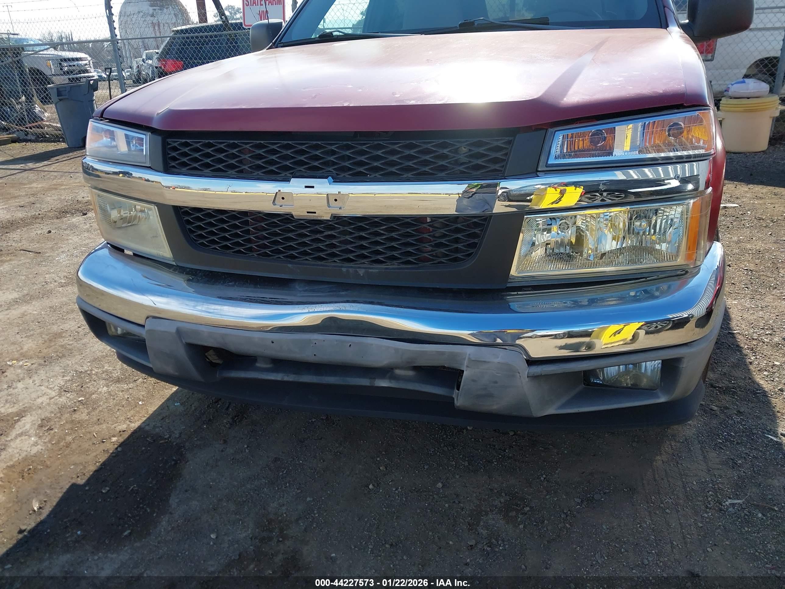CHEVROLET COLORADO image 6