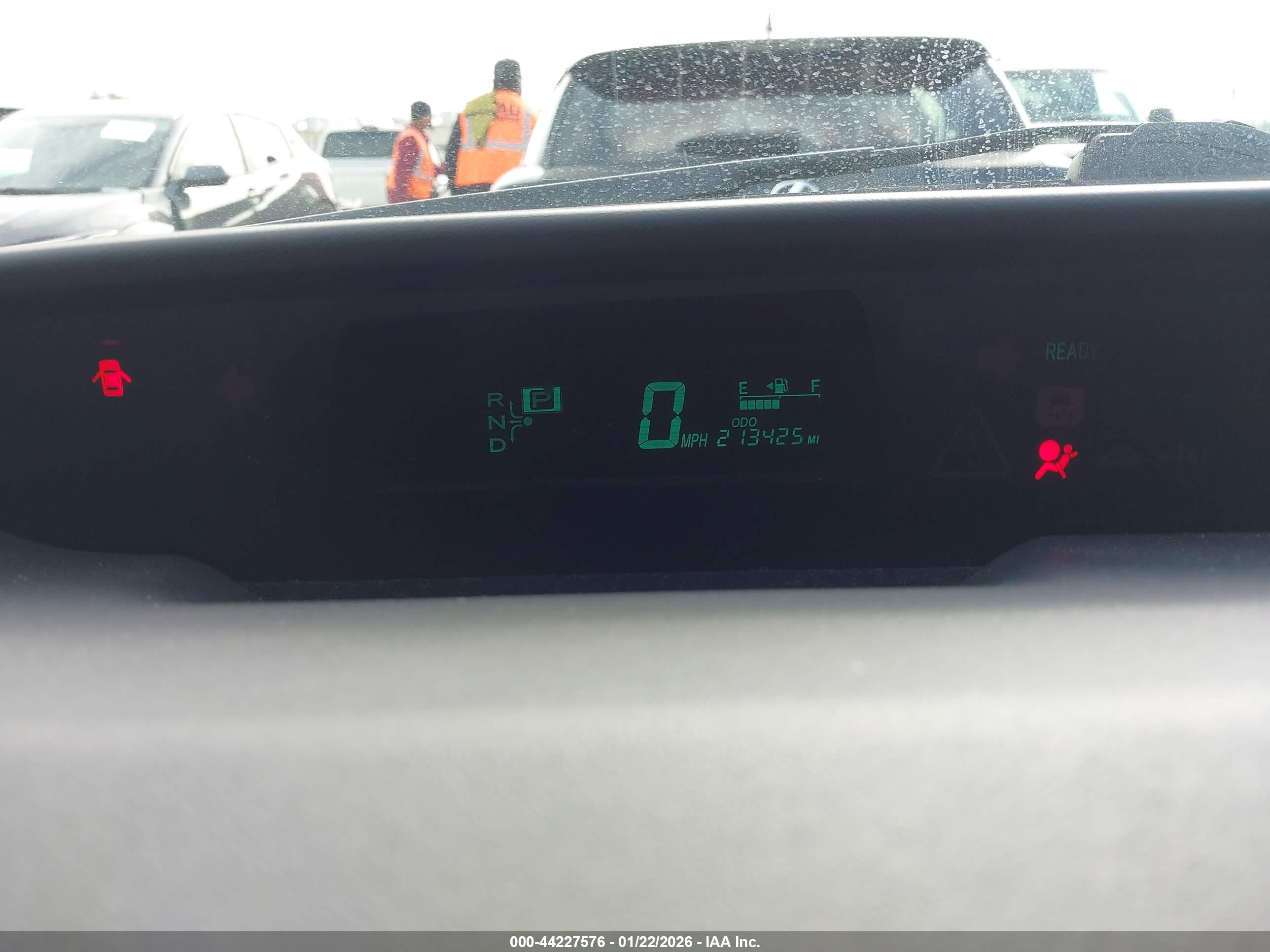 TOYOTA PRIUS image 7