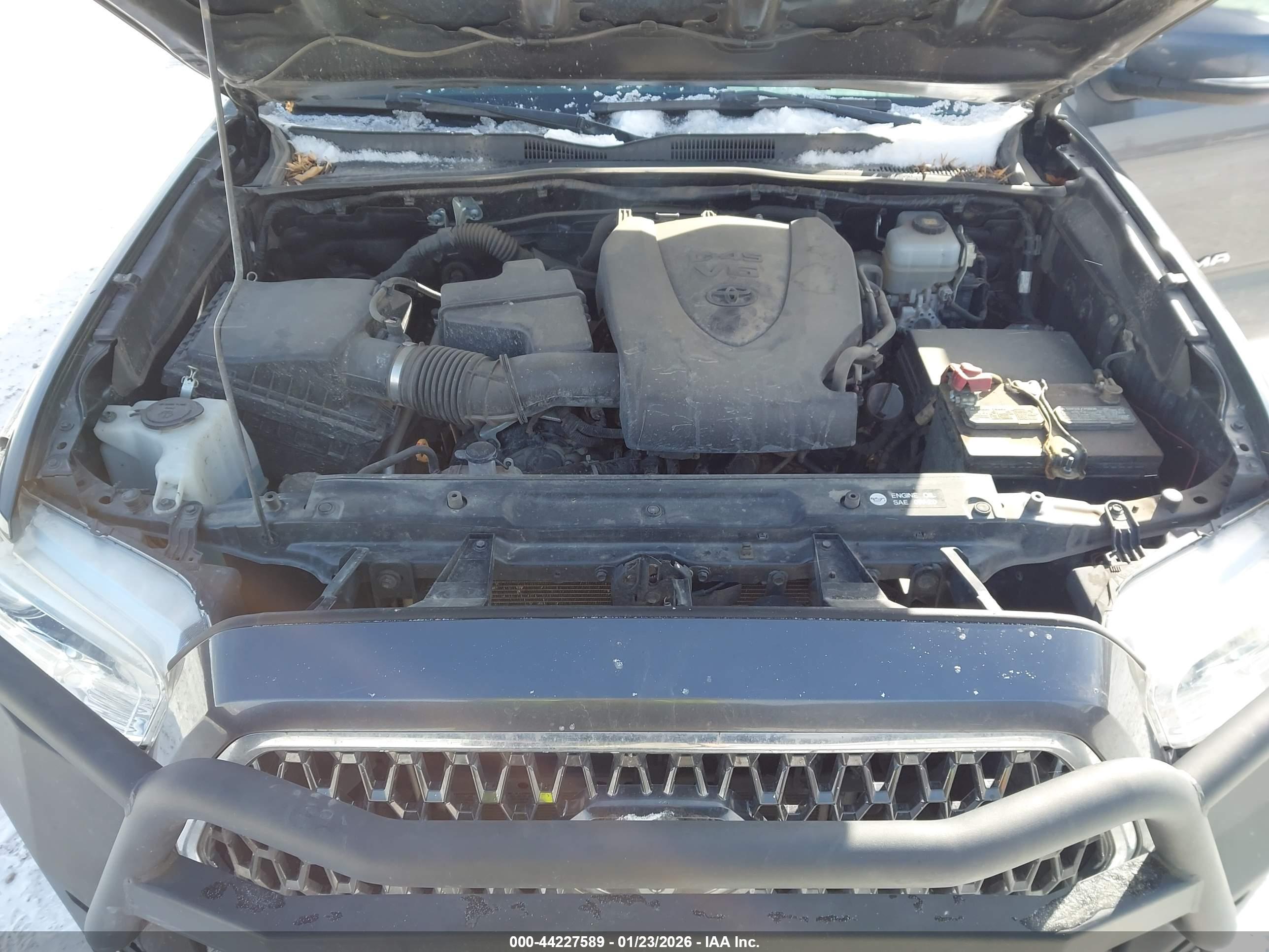 TOYOTA TACOMA image 10