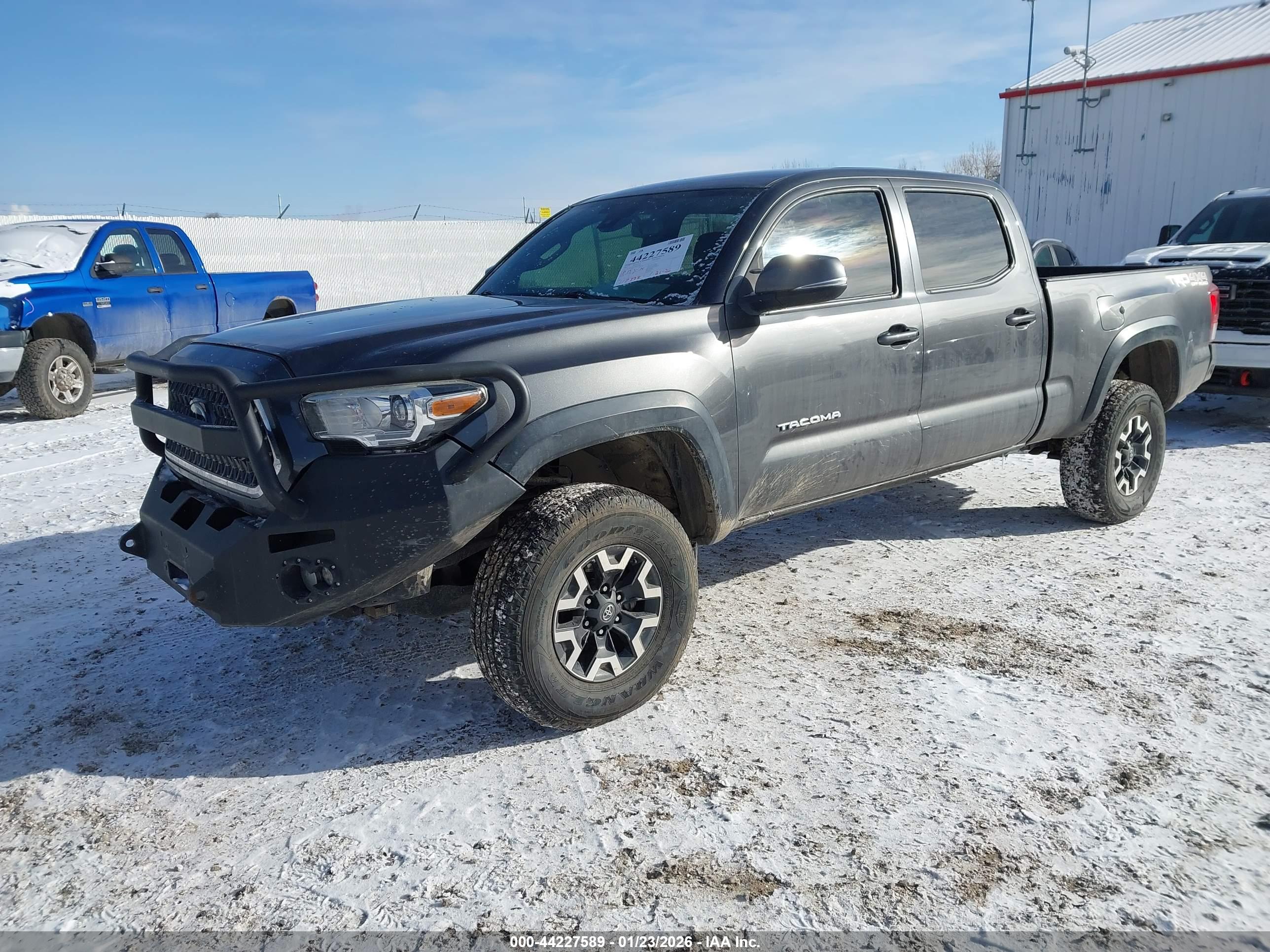 TOYOTA TACOMA image 2