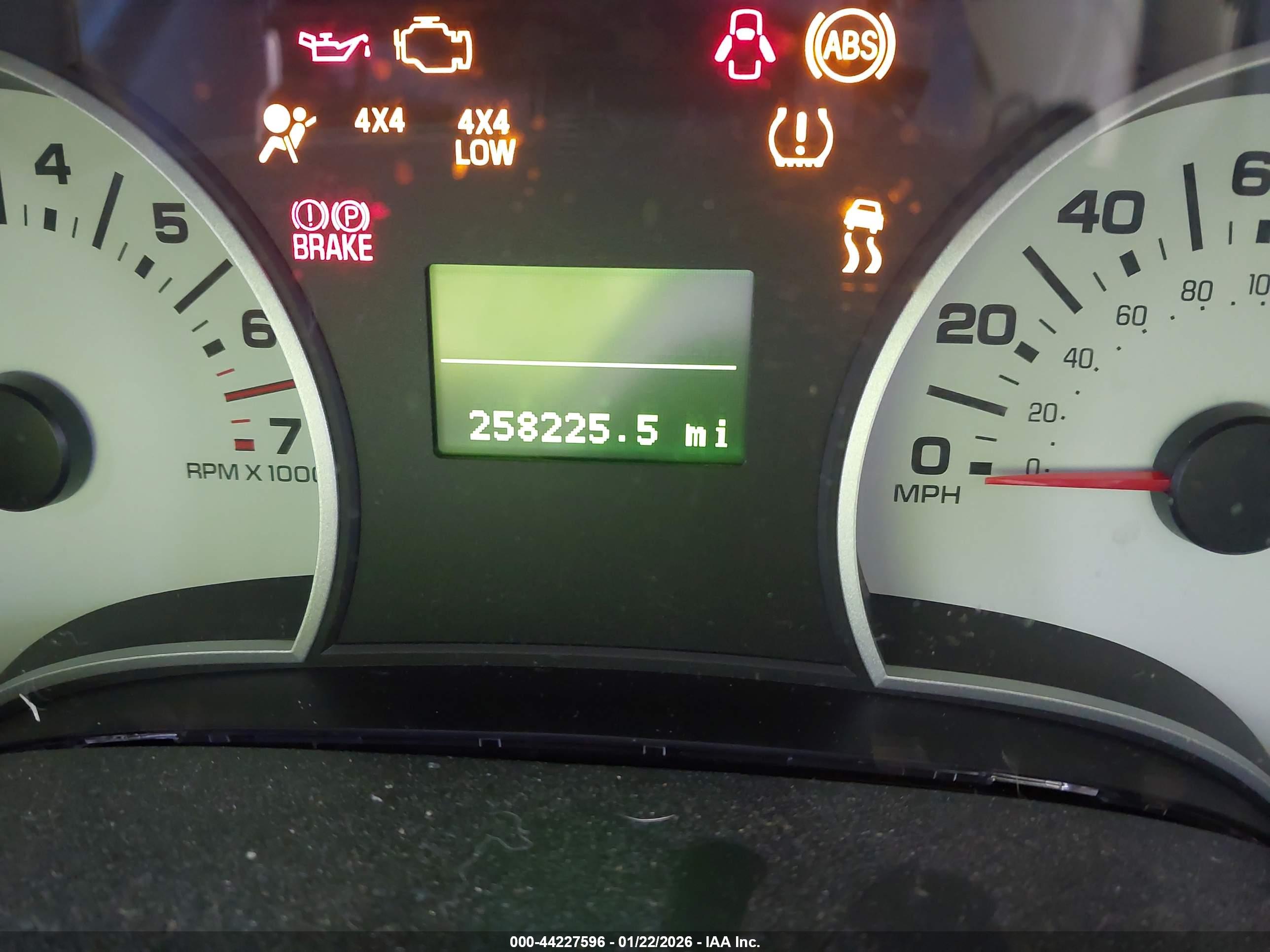 FORD EXPLORER image 7