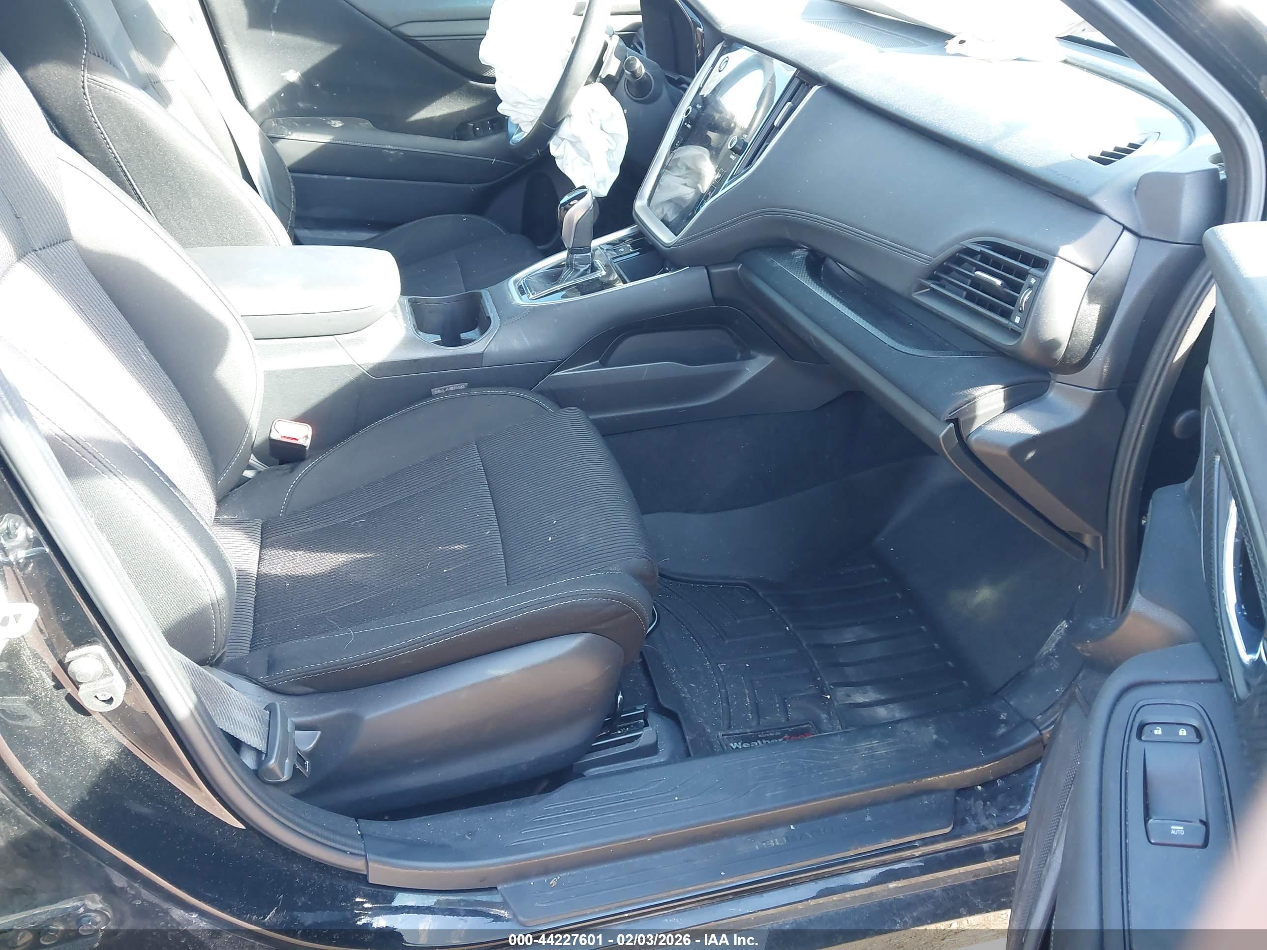 SUBARU LEGACY image 5