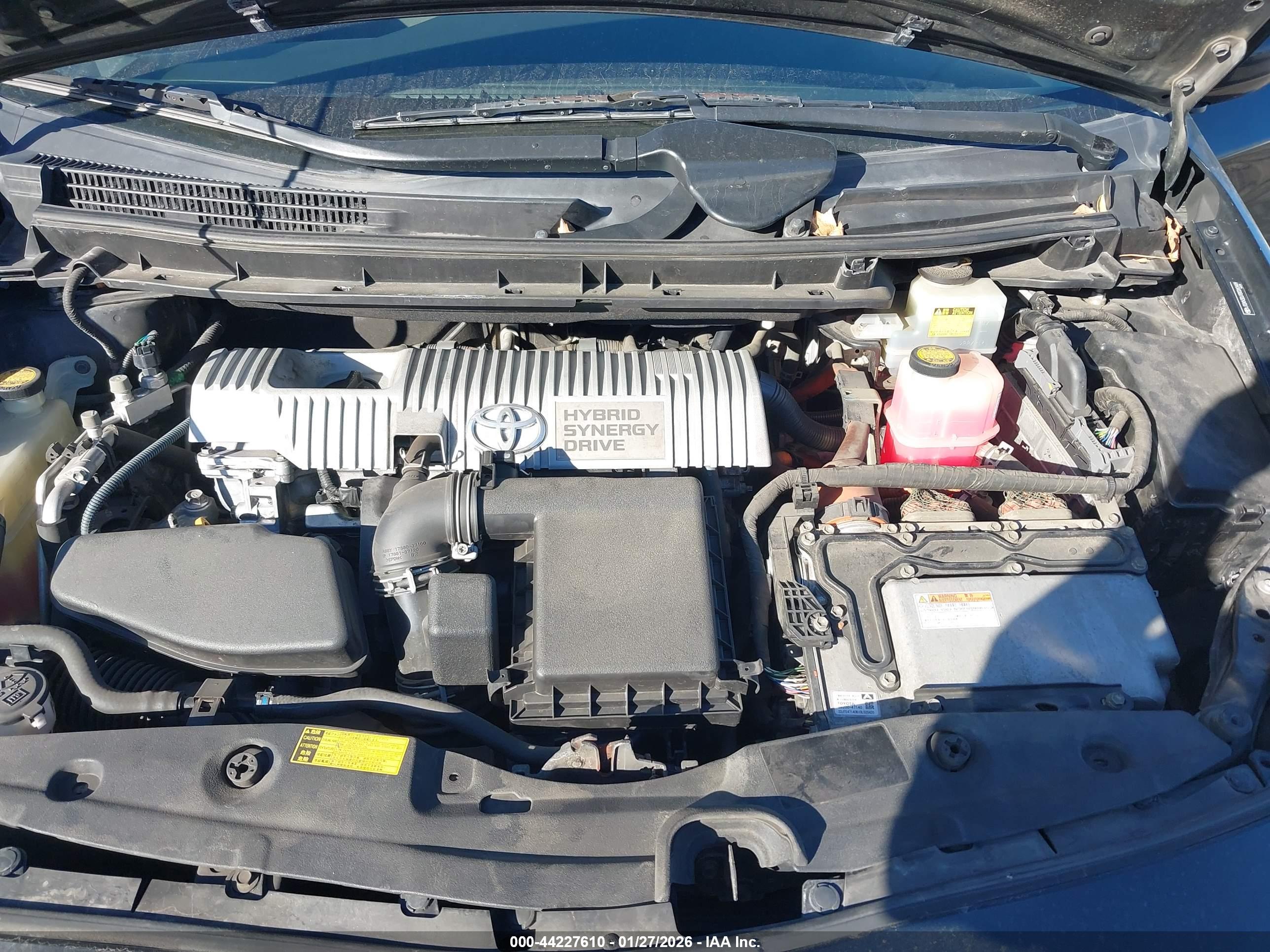 TOYOTA PRIUS image 10