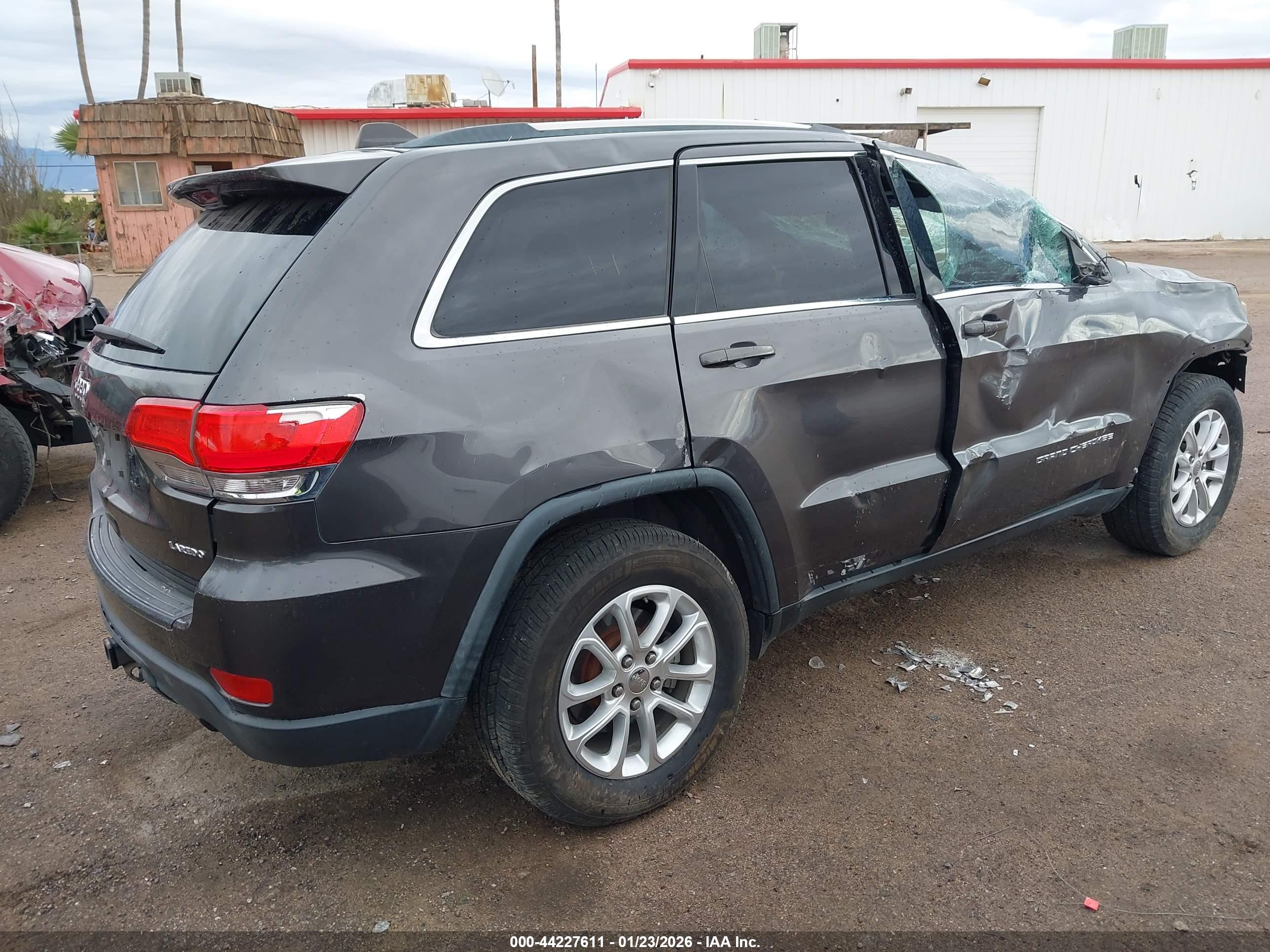 JEEP GRAND image 4