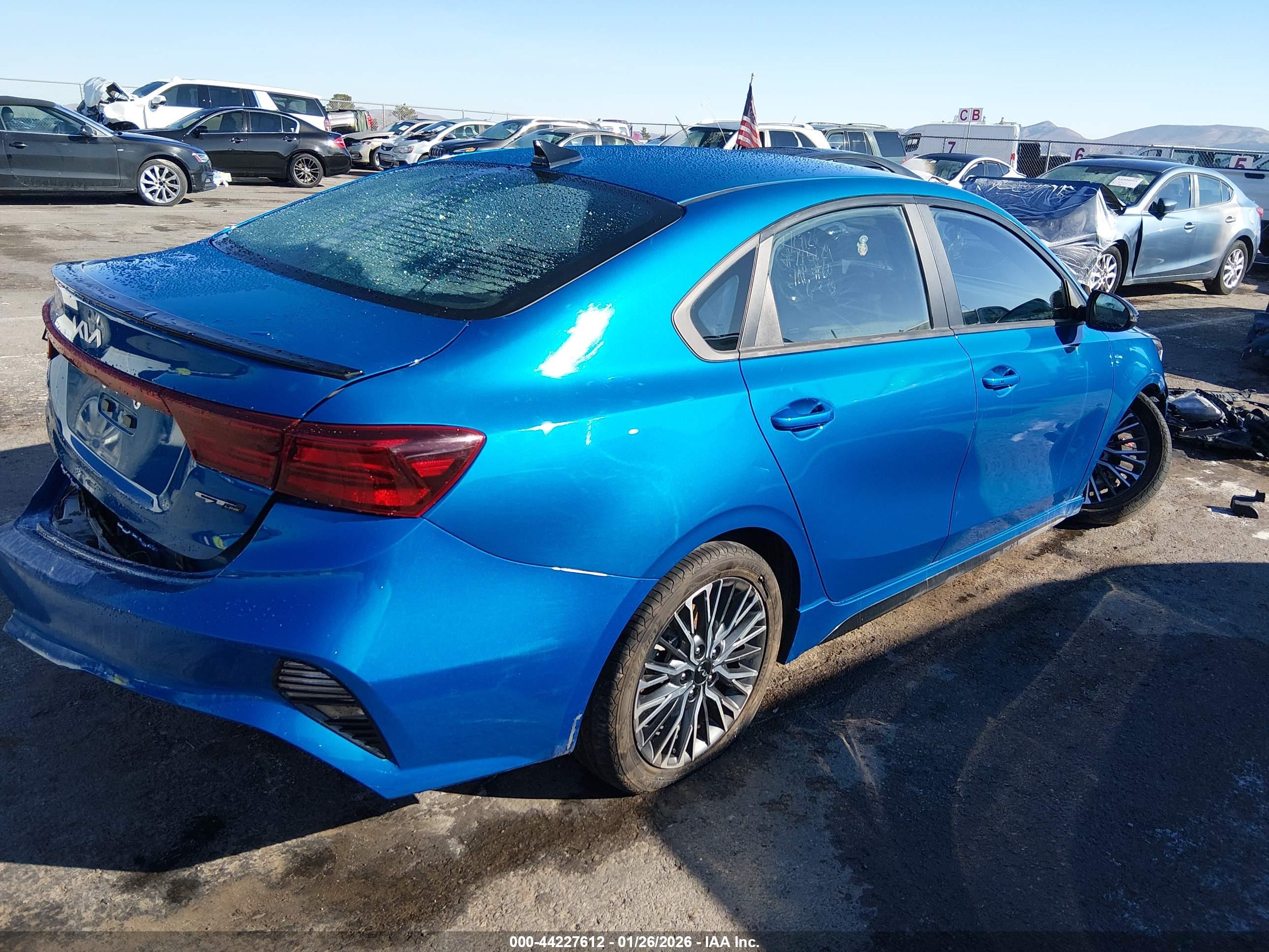 KIA FORTE image 4