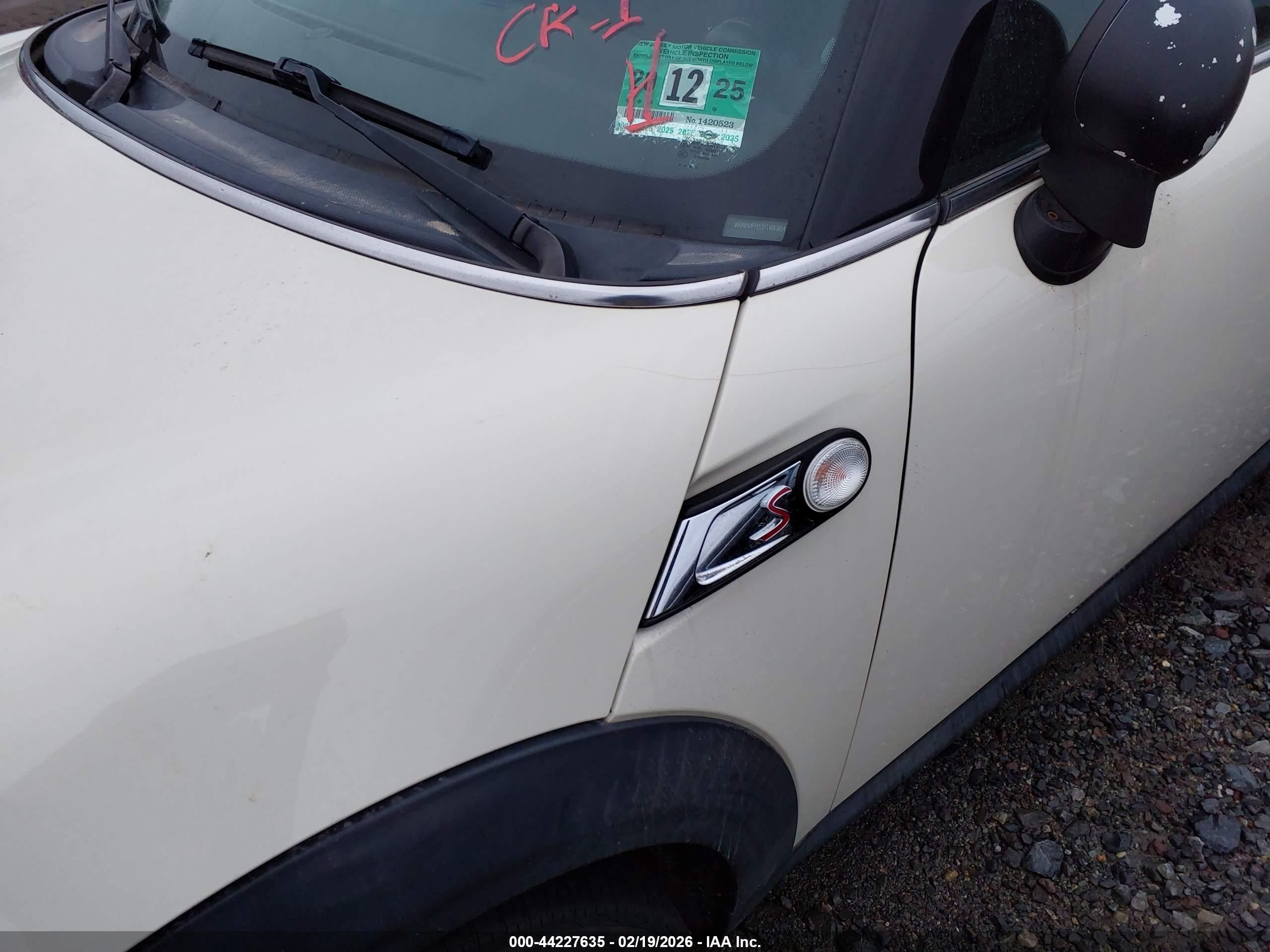 MINI COOPER image 6