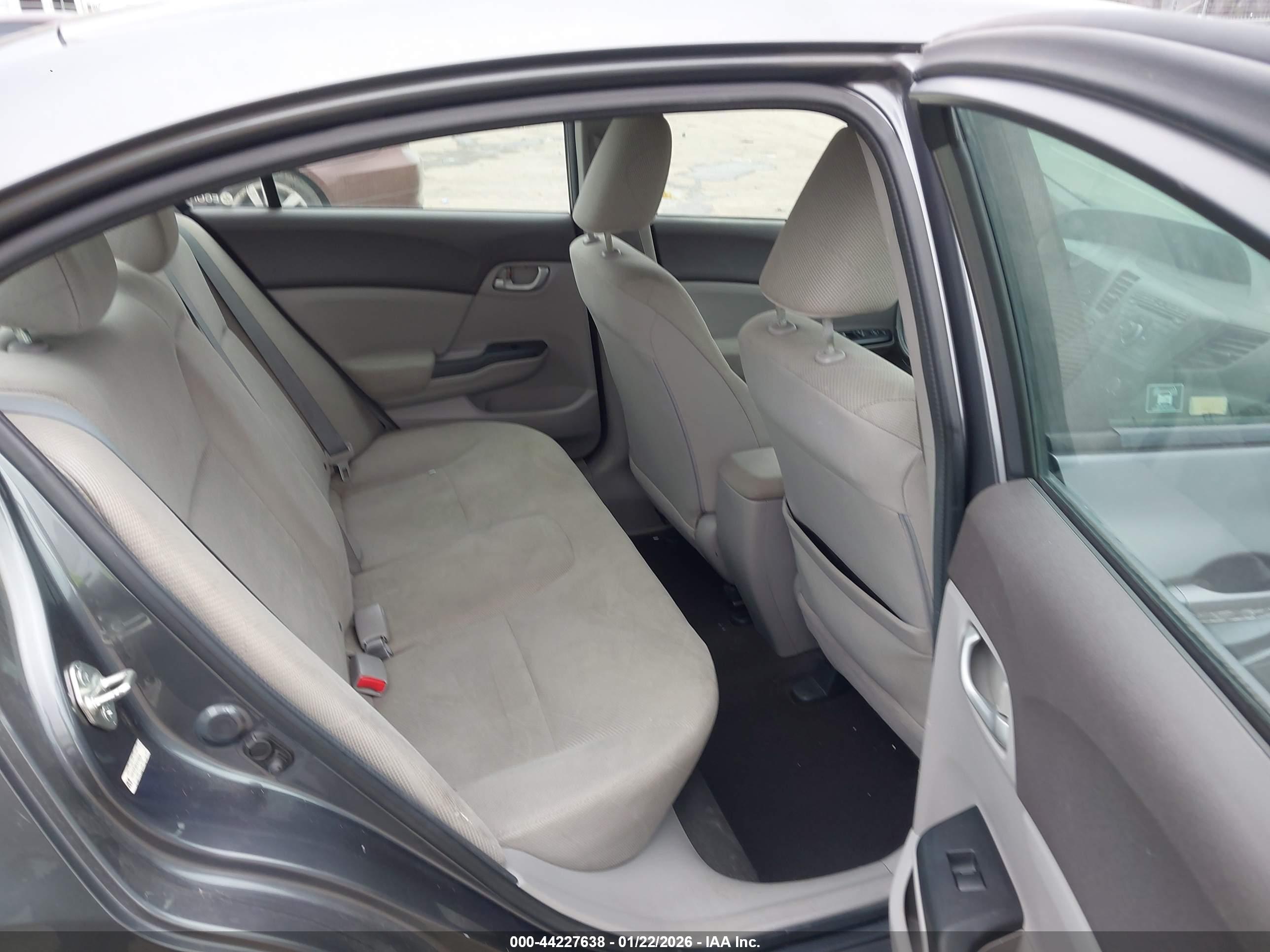 HONDA CIVIC image 8