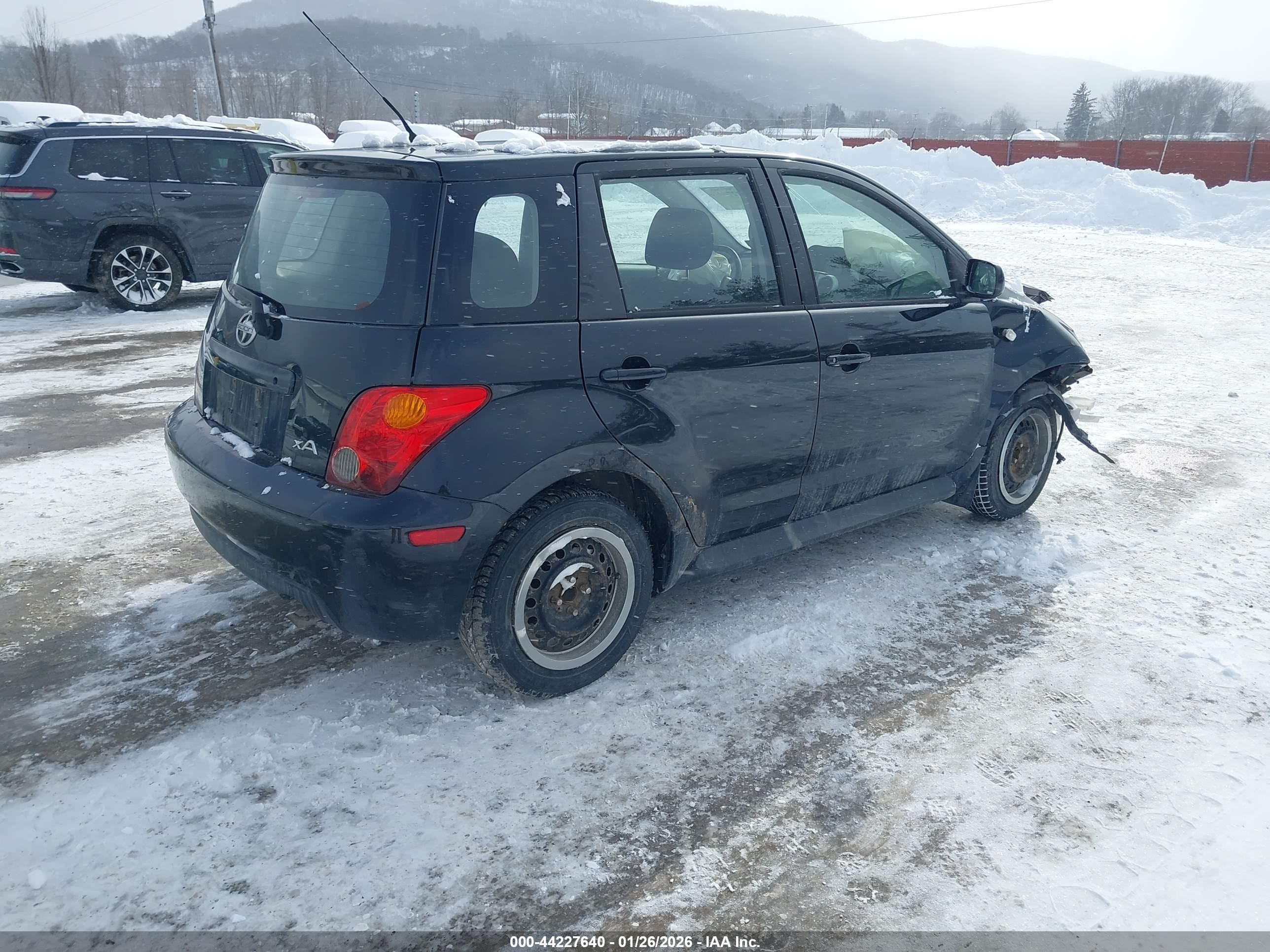 SCION XA image 4