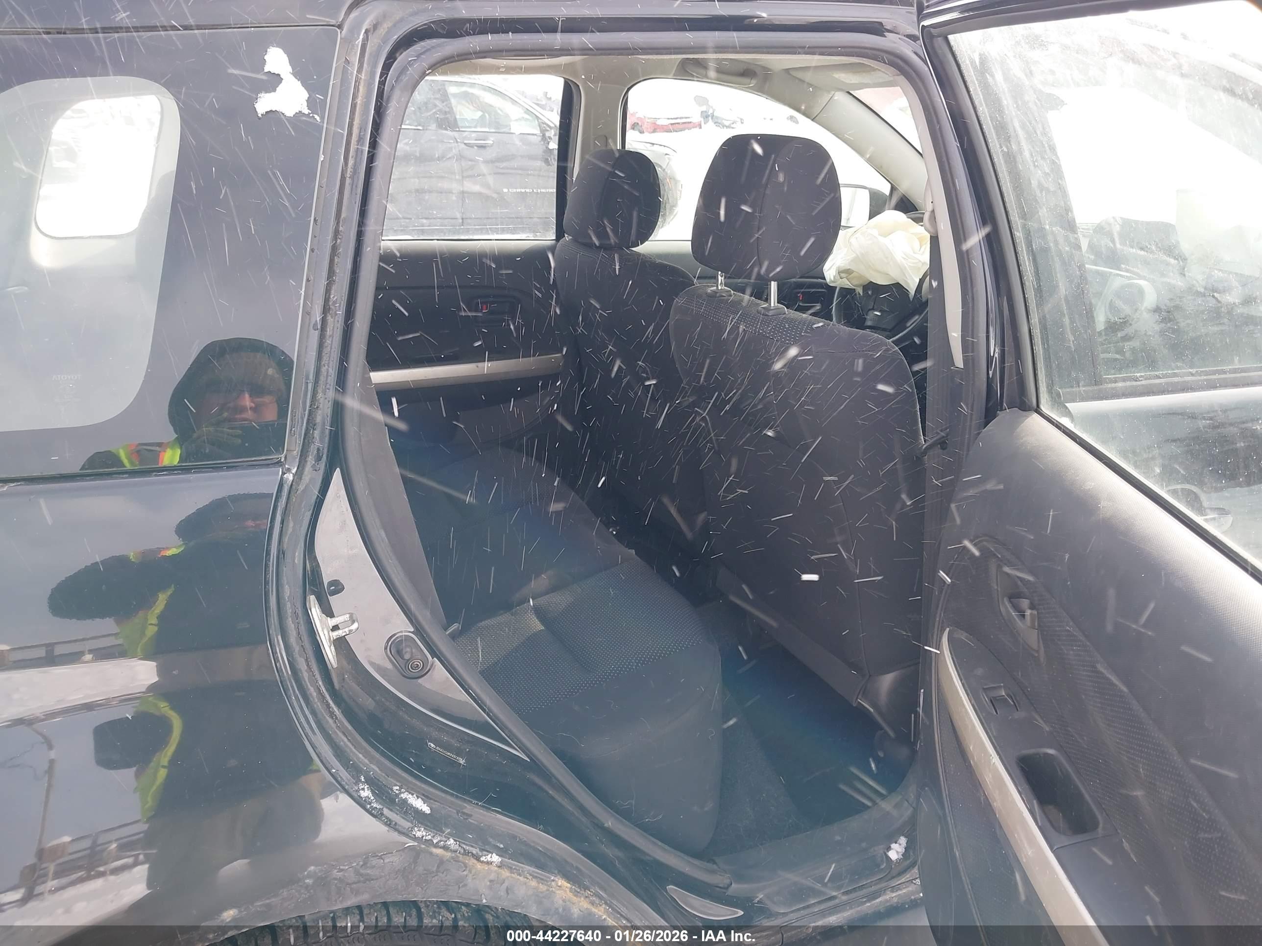 SCION XA image 8