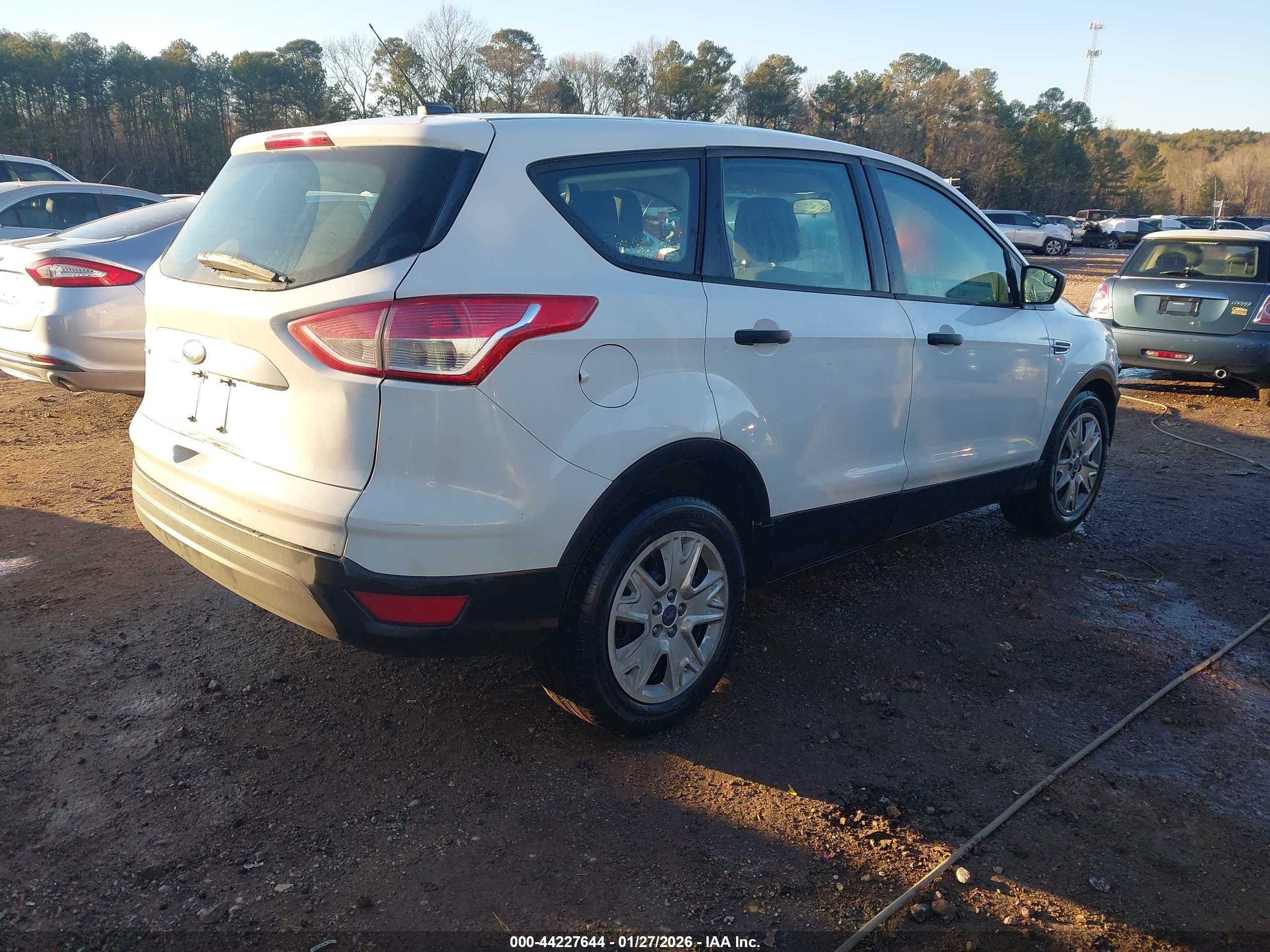 FORD ESCAPE image 4