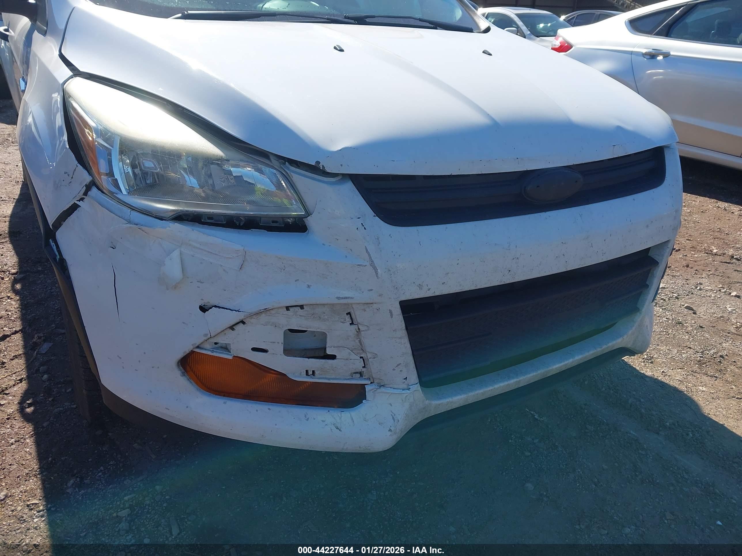 FORD ESCAPE image 6