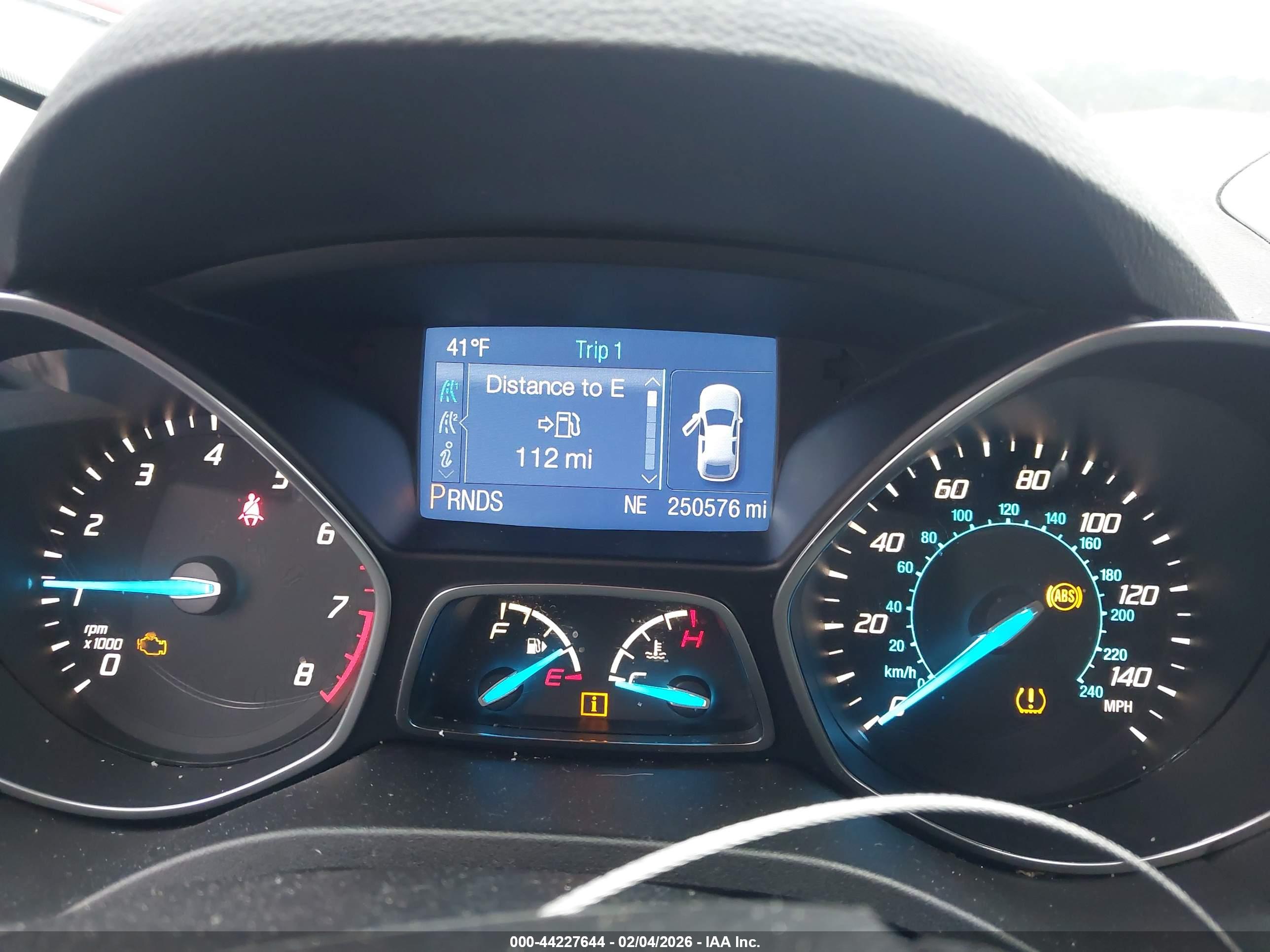FORD ESCAPE image 7