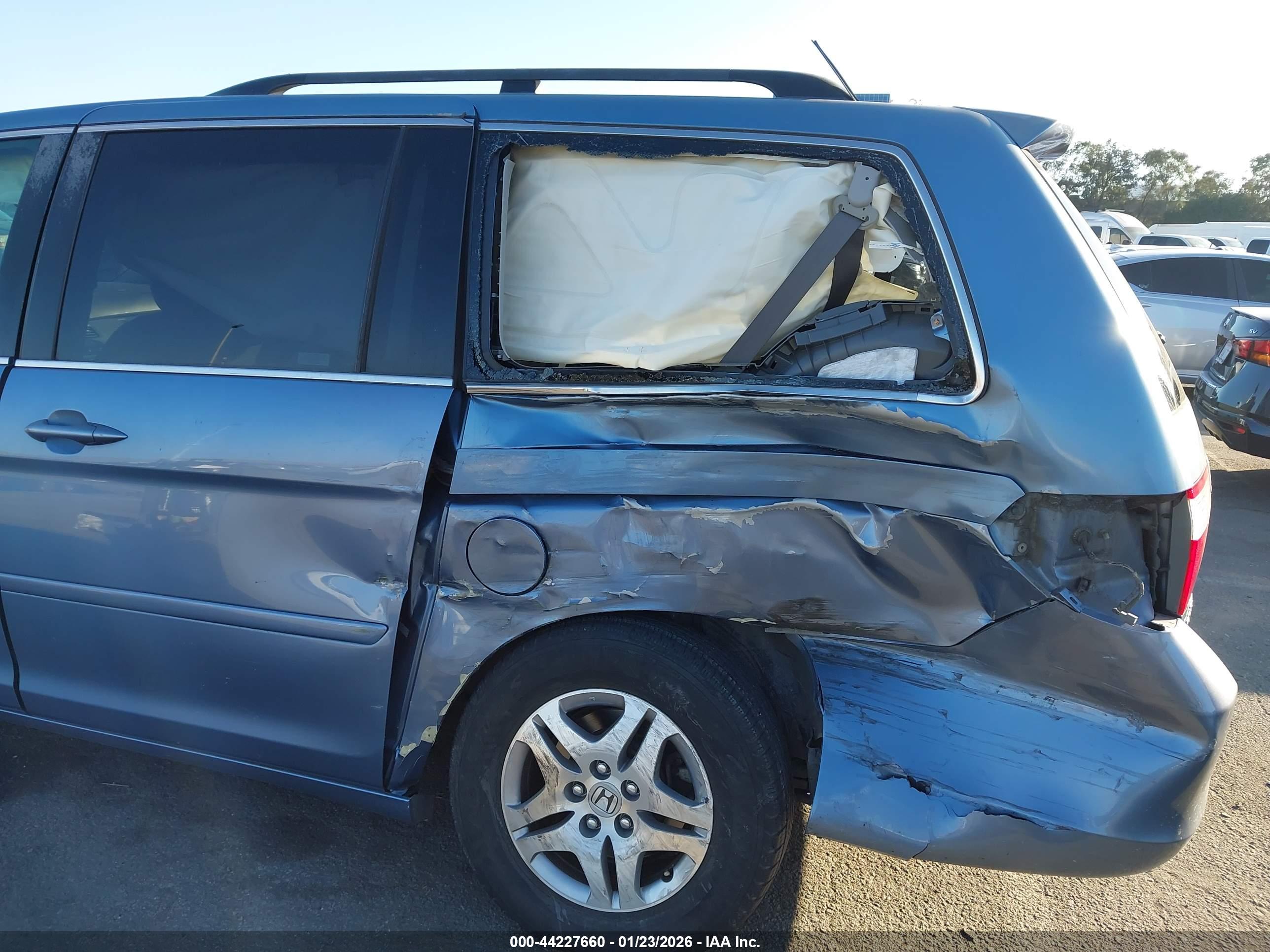 HONDA ODYSSEY image 6