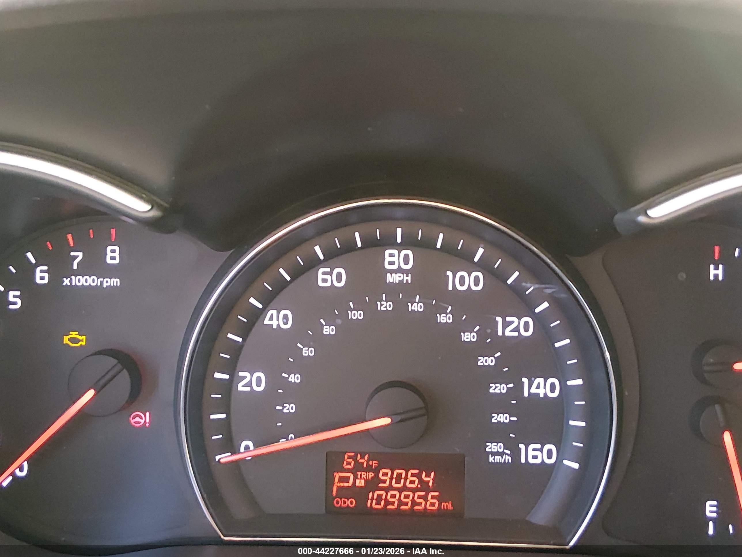 KIA SORENTO image 7