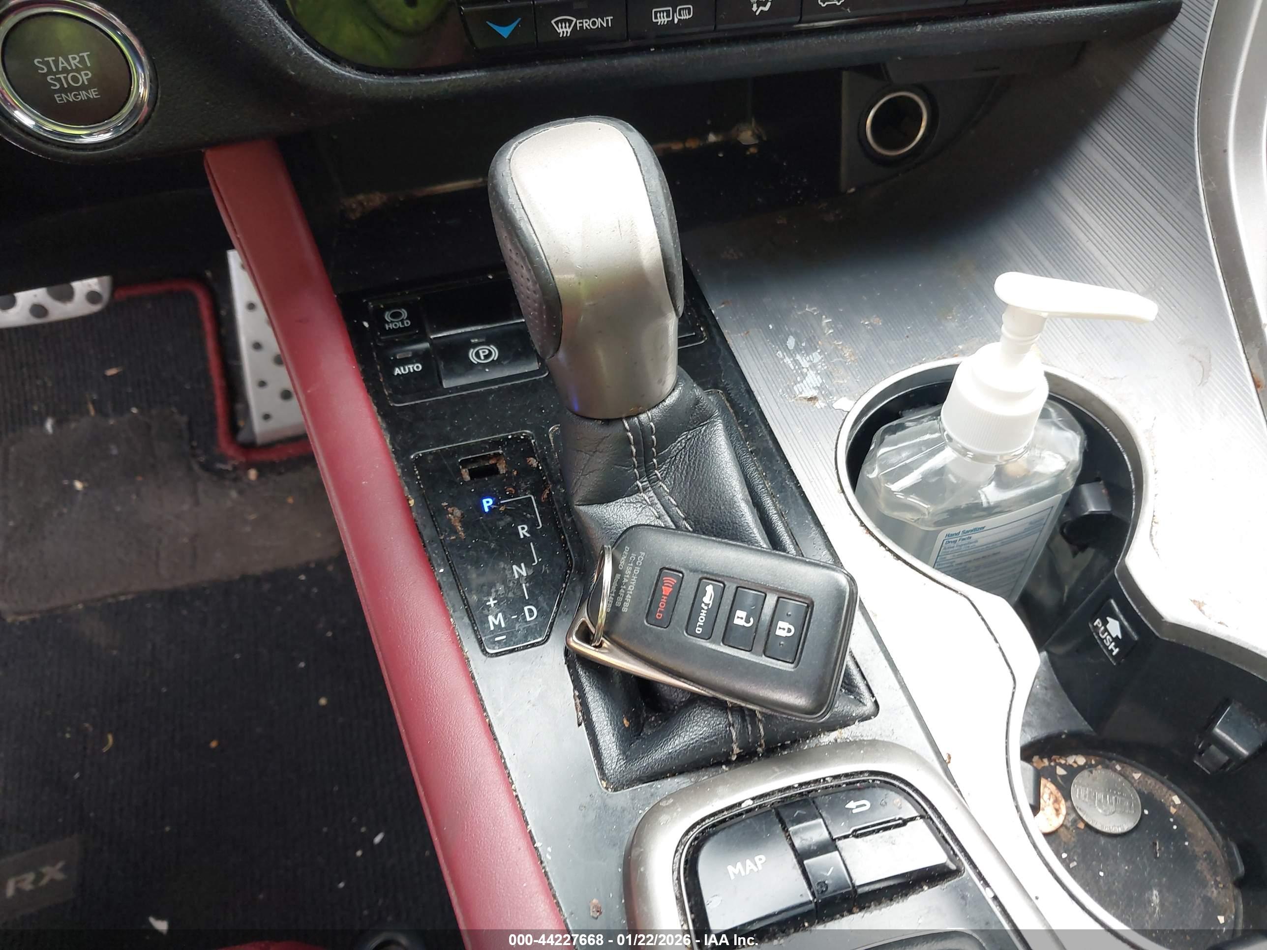 LEXUS RX image 11