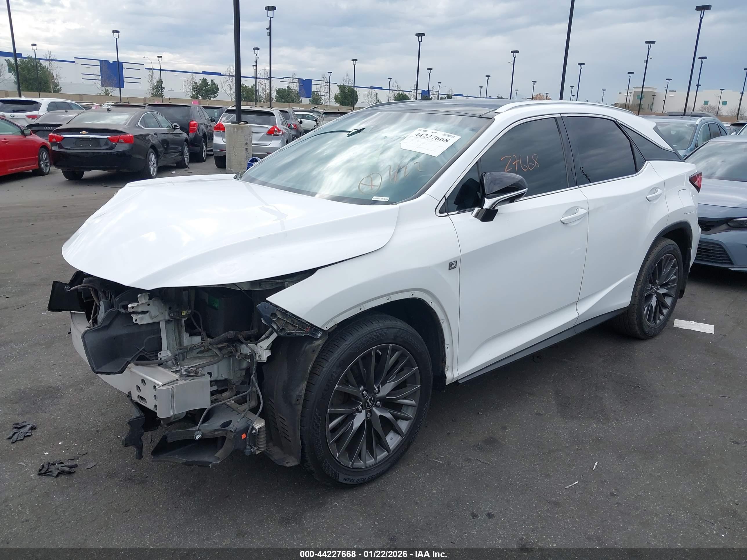 LEXUS RX image 2