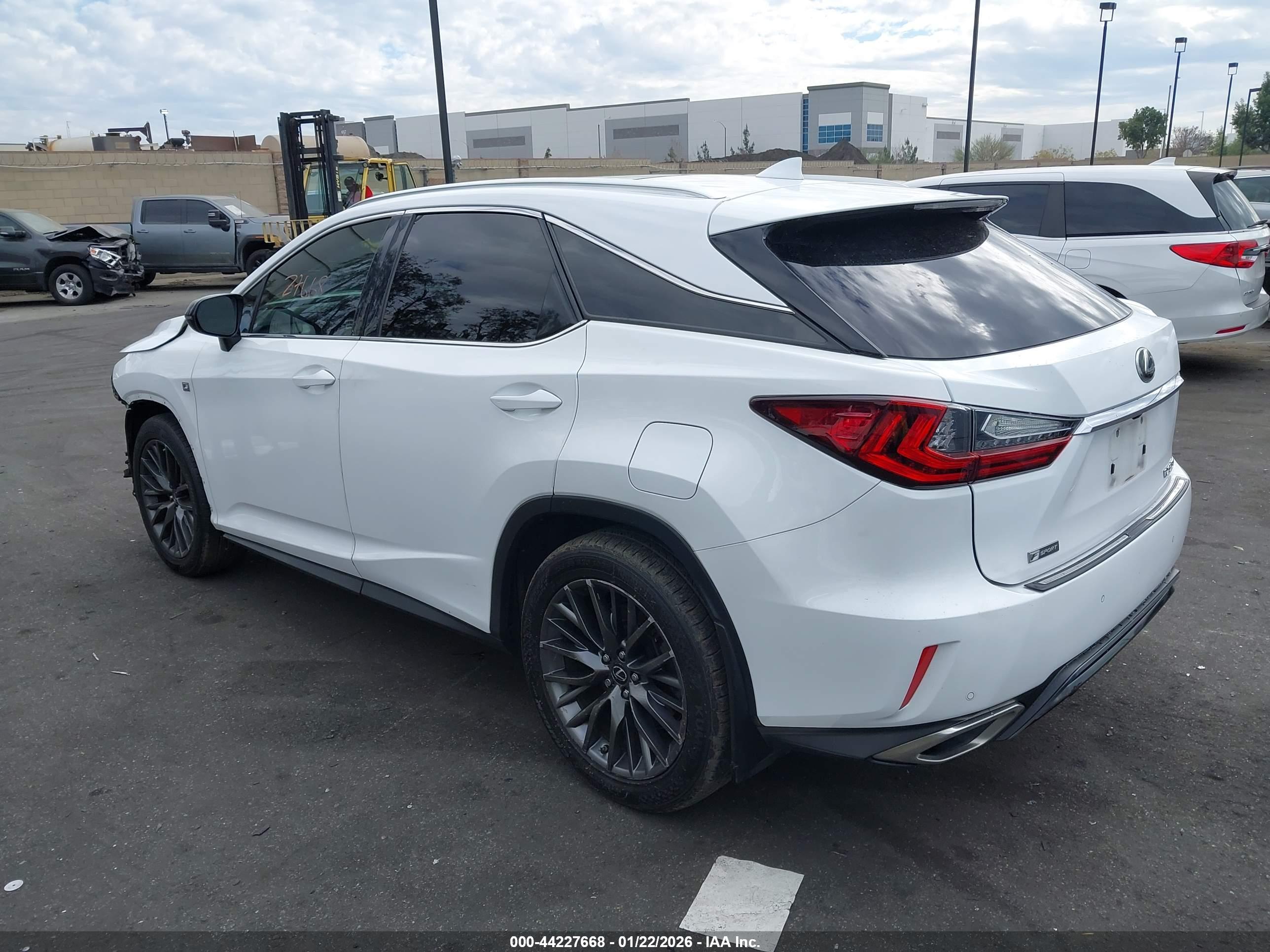 LEXUS RX image 3
