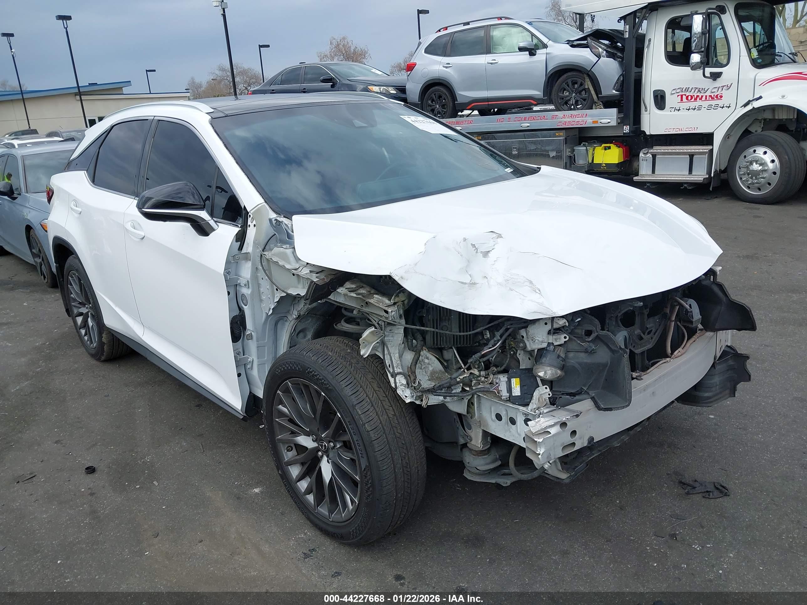 LEXUS RX image 6