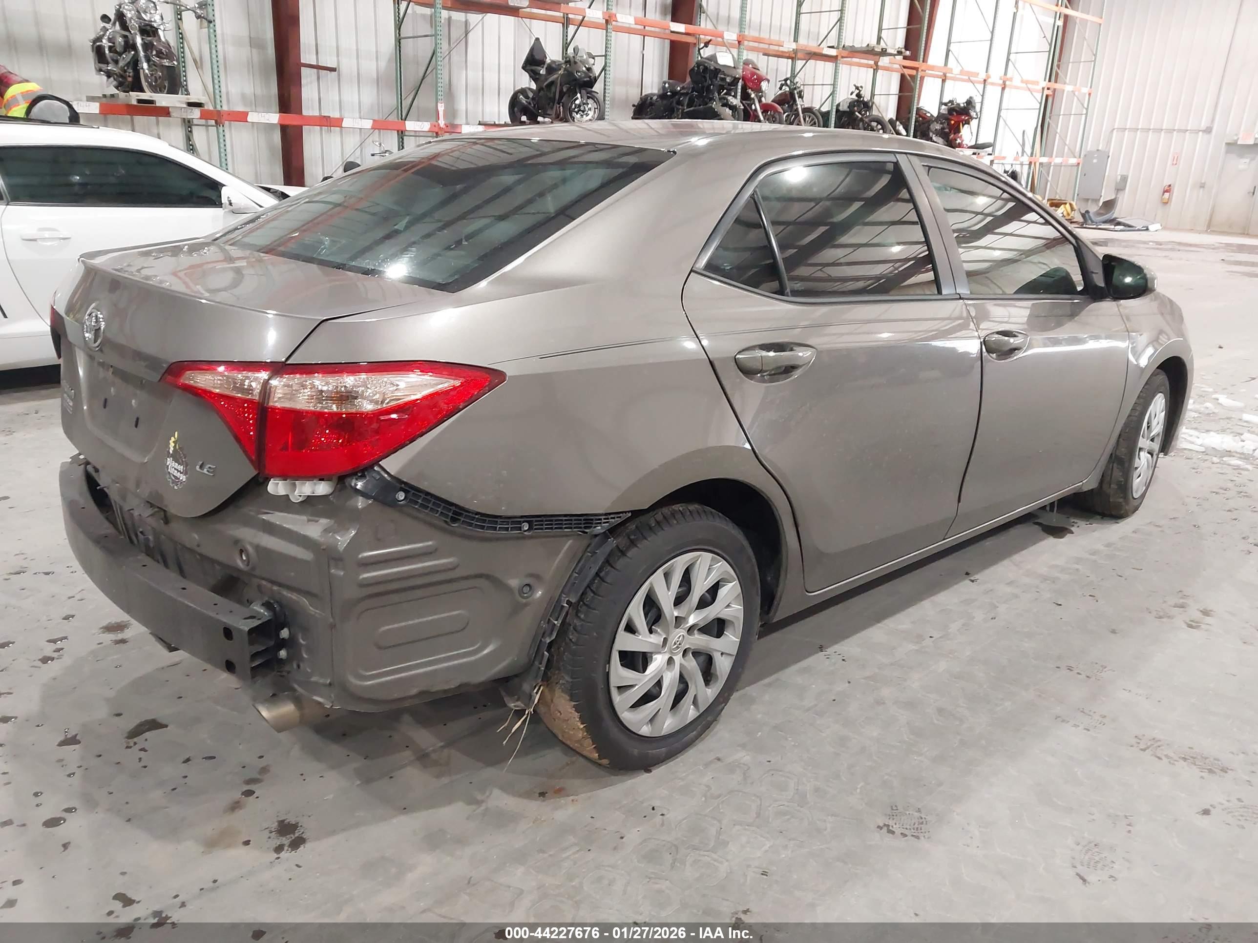 TOYOTA COROLLA image 4