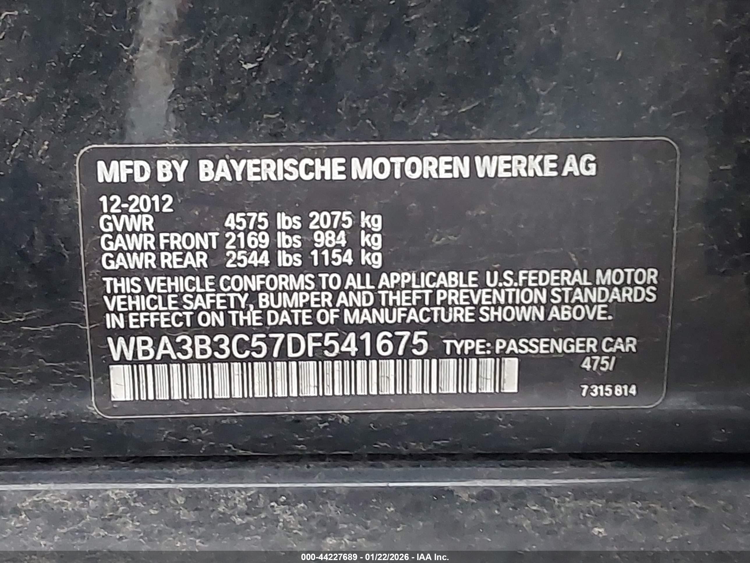 BMW 328I image 9