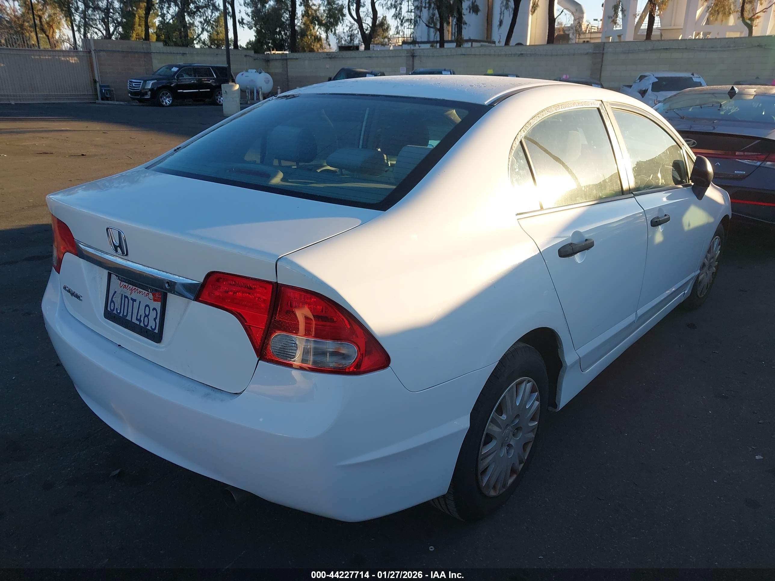 HONDA CIVIC image 4