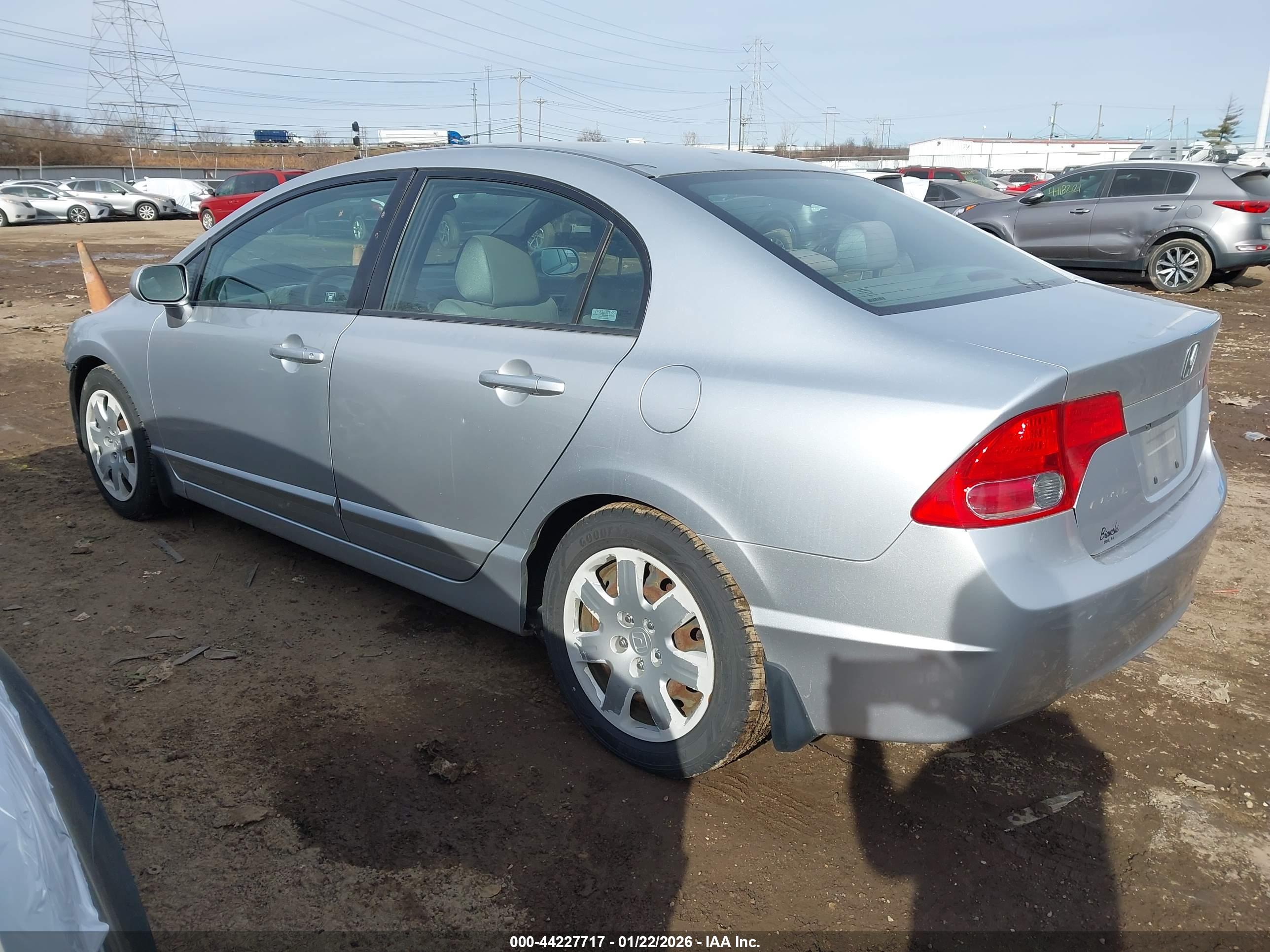 HONDA CIVIC image 3