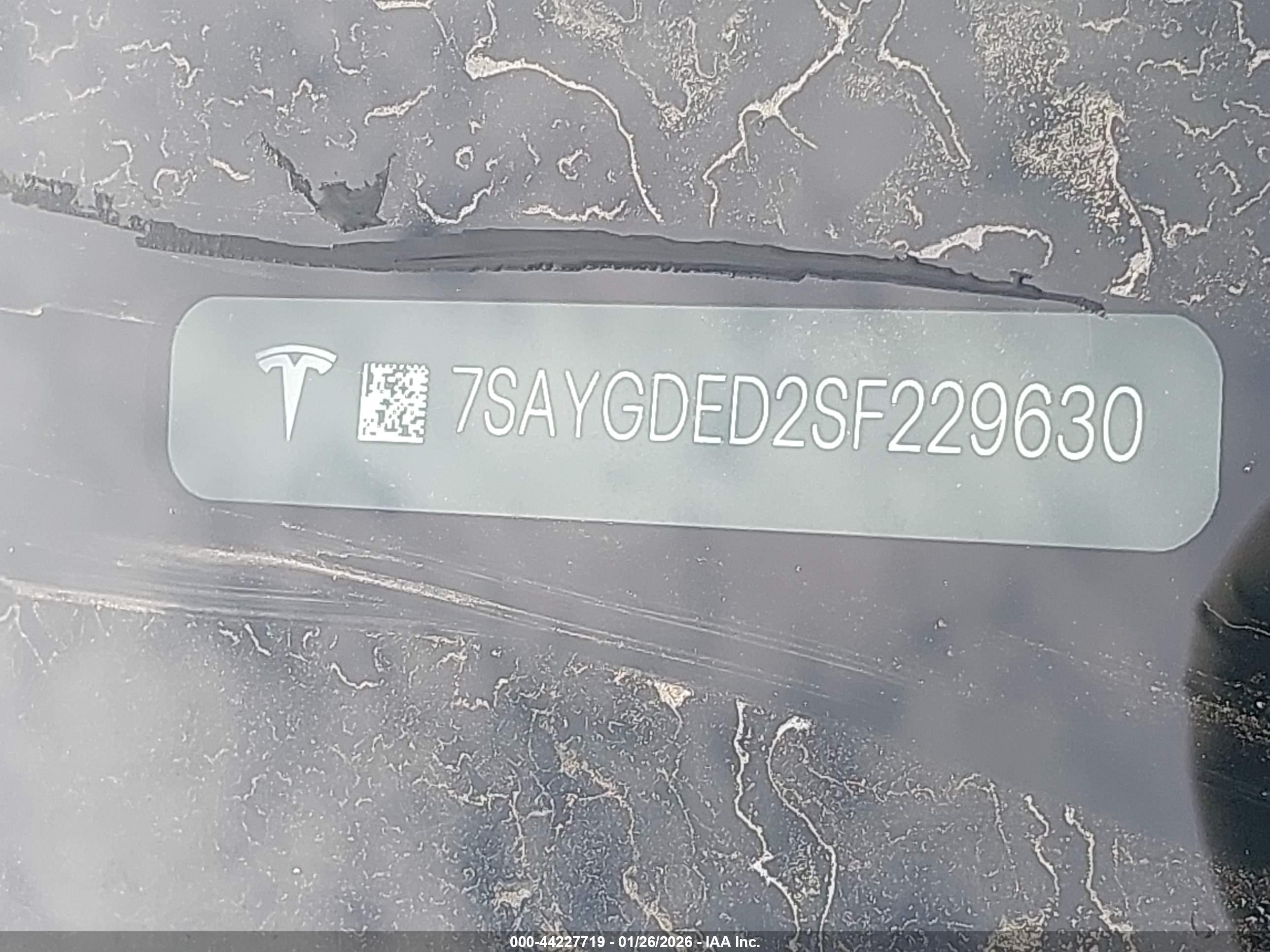 TESLA MODEL image 9