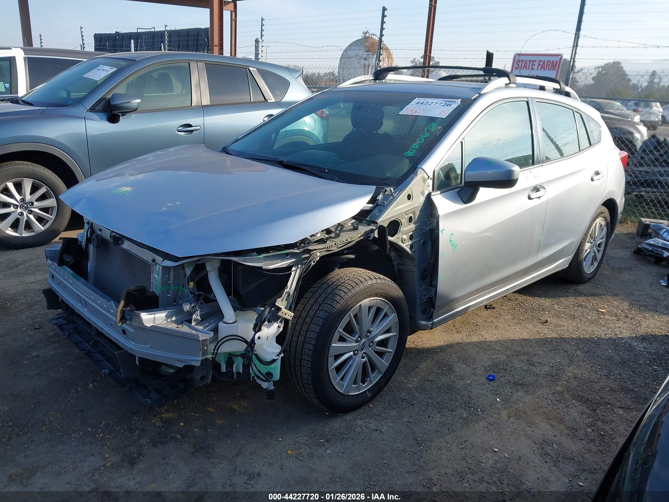 SUBARU IMPREZA image 2